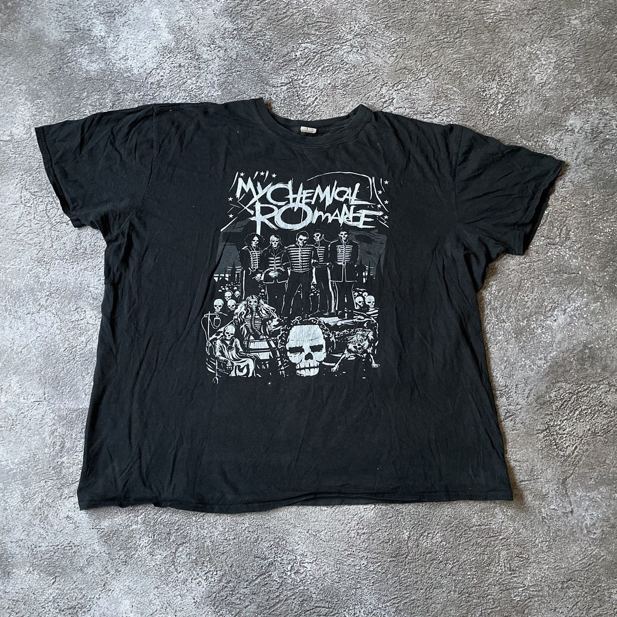 Vintage Vintage Y2K Graphic Tee Goth Punk Horror Band Aesthetic XL Size US XL / EU 56 / 4 - 2 Thumbnail