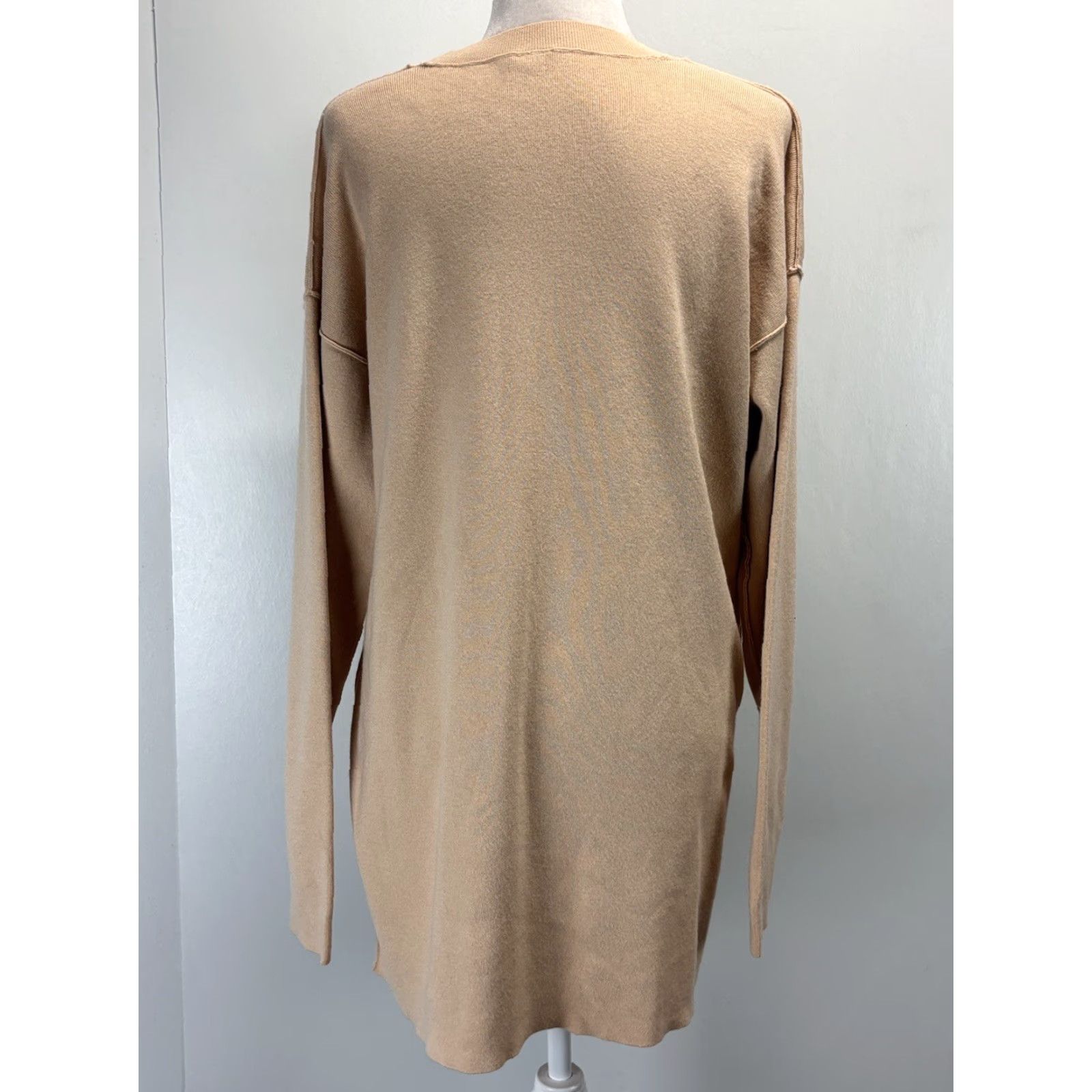 Free People Free People Knit Sweater Dress Womens Small Long Sleeve Shift Boho Slouchy Tunic Beige/tan Belt Loops Casual Knit Dress Short Womens Size S / US 4 / IT 40 - 3 Thumbnail