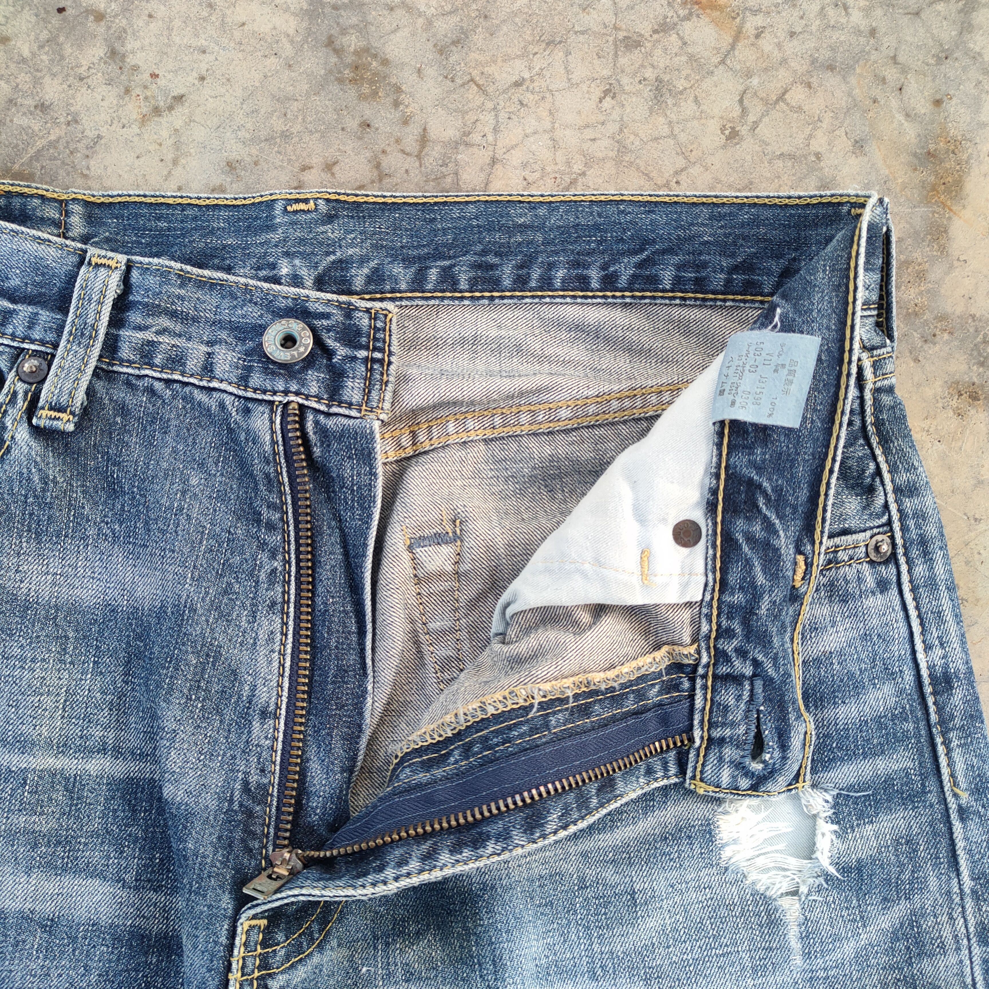 Levi's Vintage Clothing vintage Levi's 503 faded ripped jeans denim pants Size US 32 / EU 48 - 7 Thumbnail