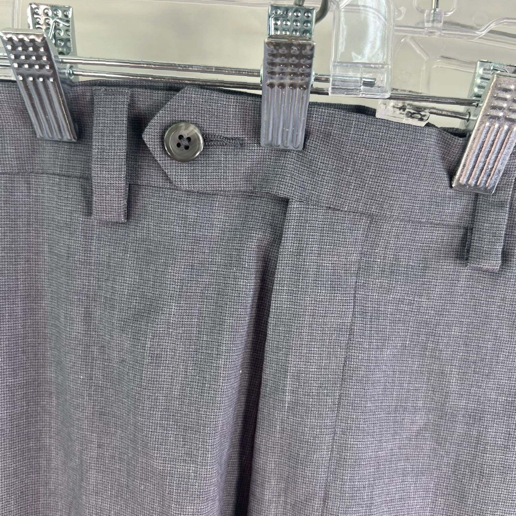 Geoffrey Beene VINTAGE N/A? Geoffrey Bean Performance Flex Pant Mens 52 Gray Check Dress Pants Regular 52x33 Gray Check Geoffrey Bean Mens Pants Size US 36 / EU 52 - 5 Thumbnail