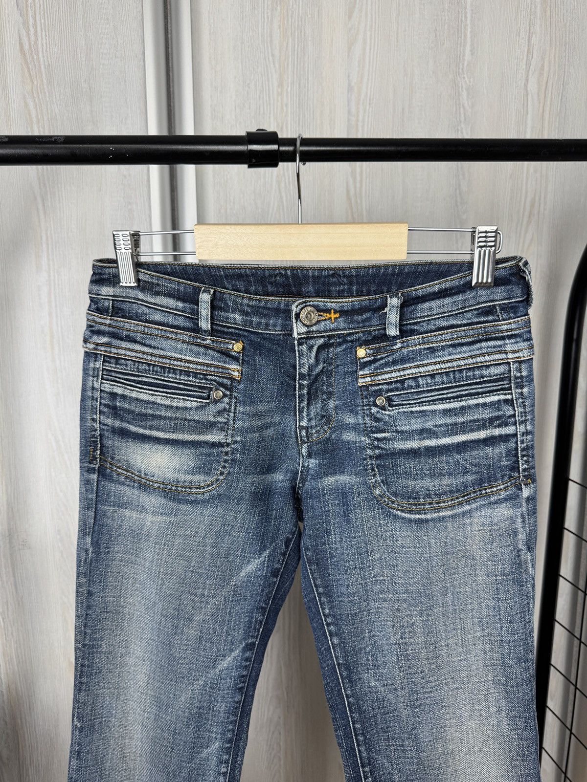 Diesel Diesel vintage y2k blue distressed rap wide flared jeans Size 27" / US 4 / IT 40 - 3 Thumbnail