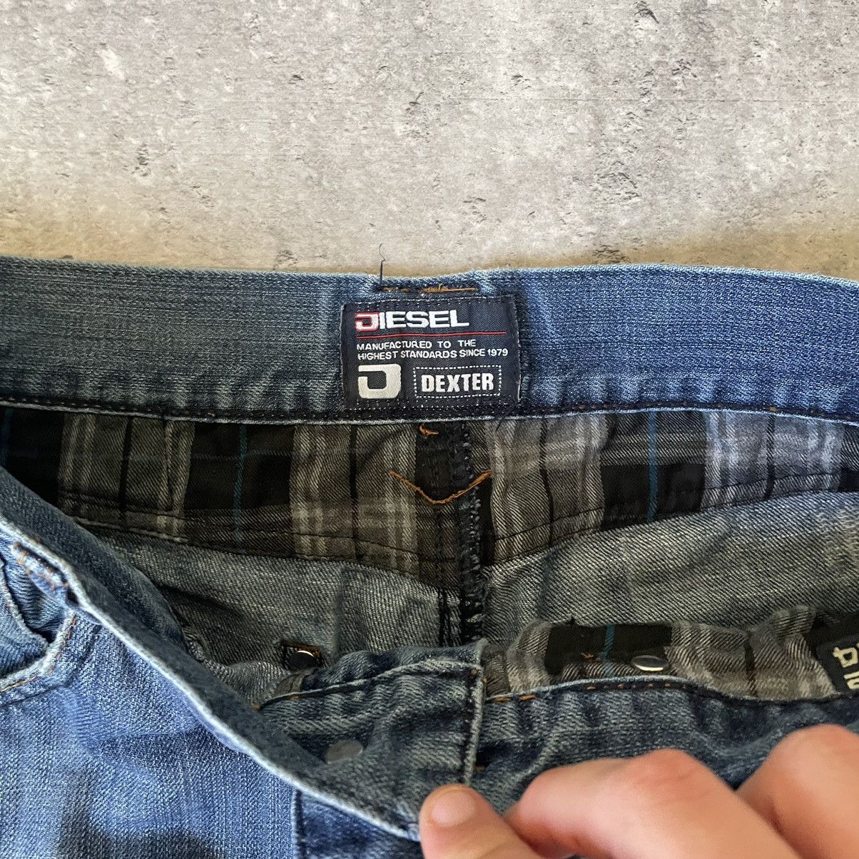 Diesel × Diesel Black Gold × Vintage Vintage Diesel Dexter Flared Fit Pocket Logo Pants Size US 32 / EU 48 - 6 Thumbnail