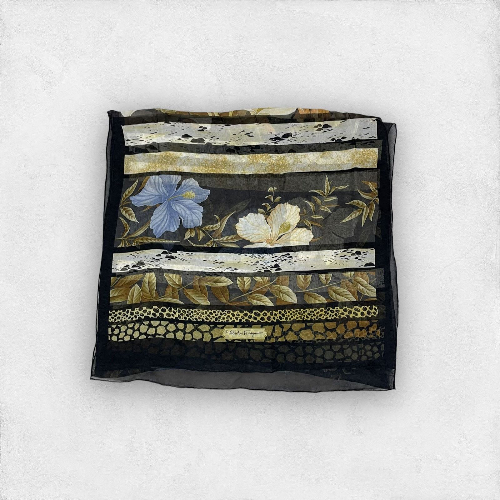 Salvatore Ferragamo Salvatore Ferragamo Multicolor Floral Square Classic Scarf Size ONE SIZE - 1 Thumbnail
