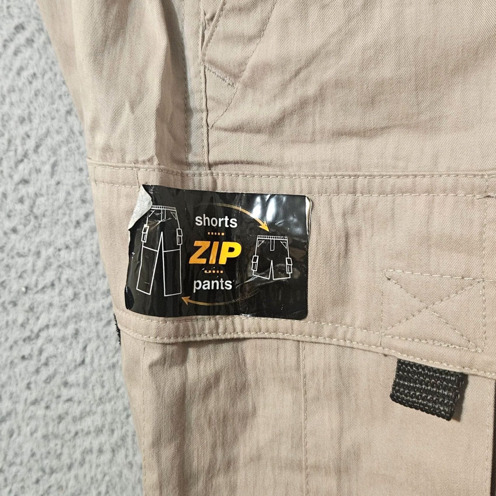 Vintage VINTAGE Outer Rim Convertable Hiking Pants Mens 2XL Inseam 32 Khaki Cargo Brown Tan 34 Waist Regular Mens Size US 39 - 4 Thumbnail