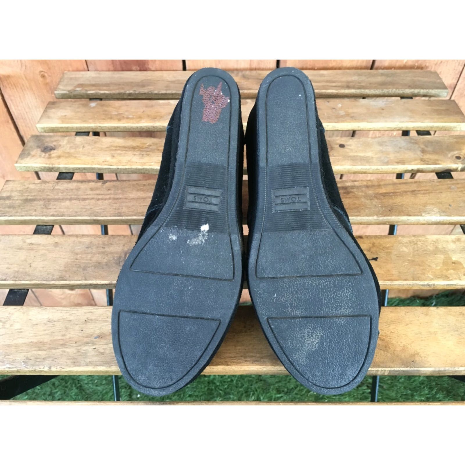 Toms TOMS Black Suede Lace Wedge Fashion Boots Booties Womens Size 7 Style 380515 Size US 6 / IT 36 - 7 Thumbnail