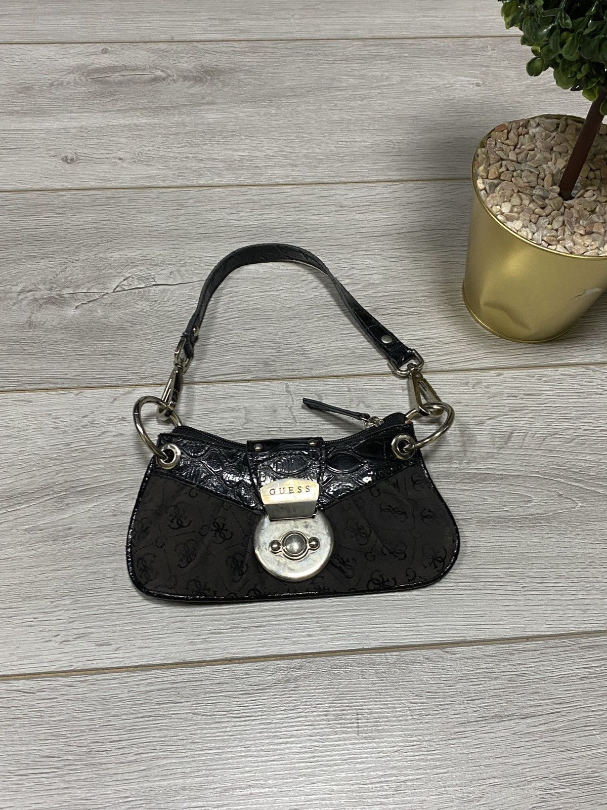 Guess Guess small monogram metallic Y2K designer bag Size ONE SIZE - 5 Thumbnail