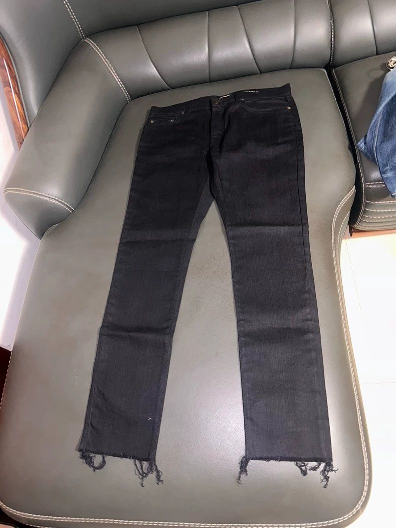 Saint Laurent Paris Saint Laurent Paris 2016 FW Raw Edge Jeans 2505-Nextarrow Size US 34 / EU 50 - 1 Thumbnail