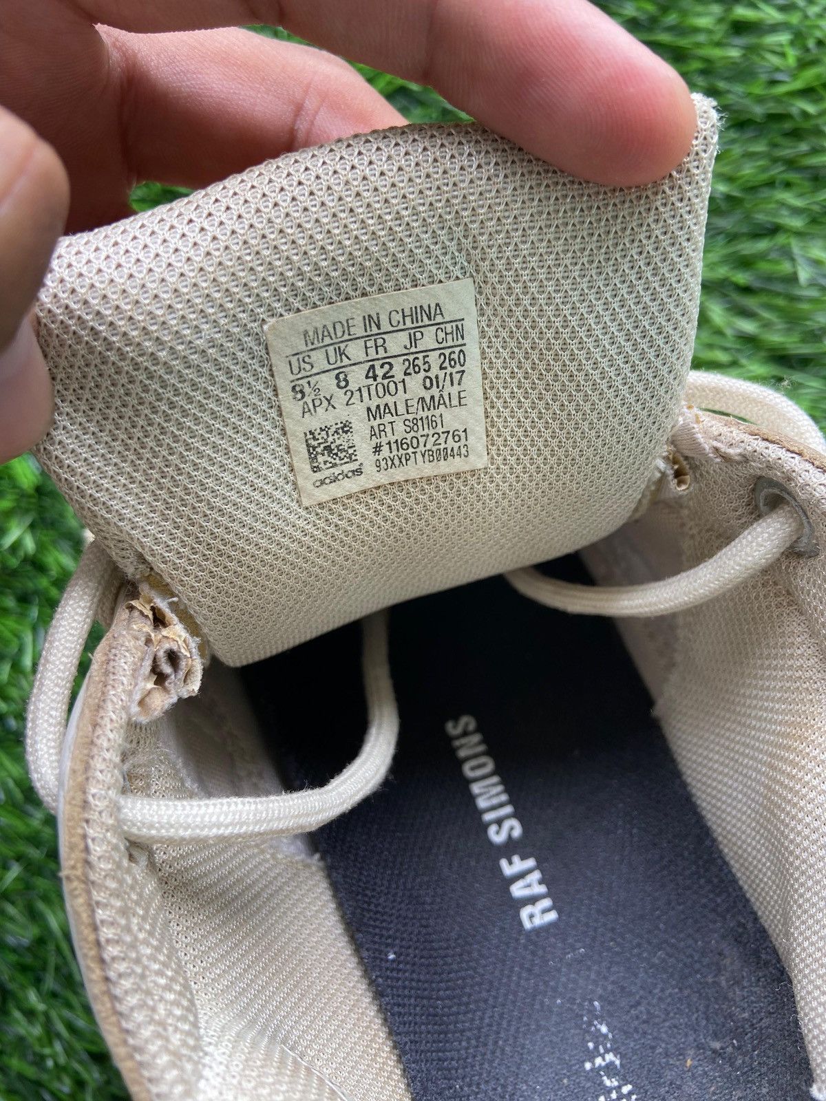 Adidas × Raf Simons Adidas Raf Simons Ozweego Bunny Cream 2017 Size US 8.5 / EU 41-42 - 16 Thumbnail