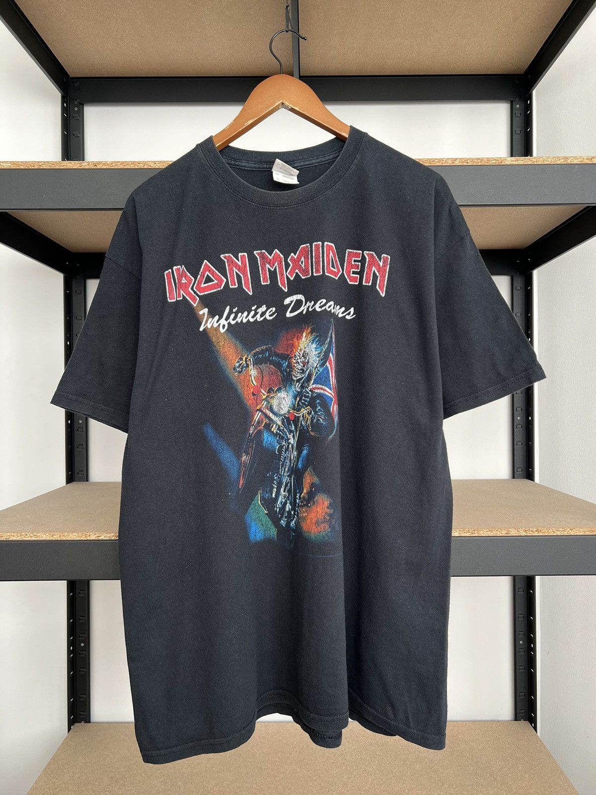 Band Tees Vintage 2007 Iron Maiden Infinite Dreams Black T-shirt Size US XL / EU 56 / 4 - 1 Thumbnail