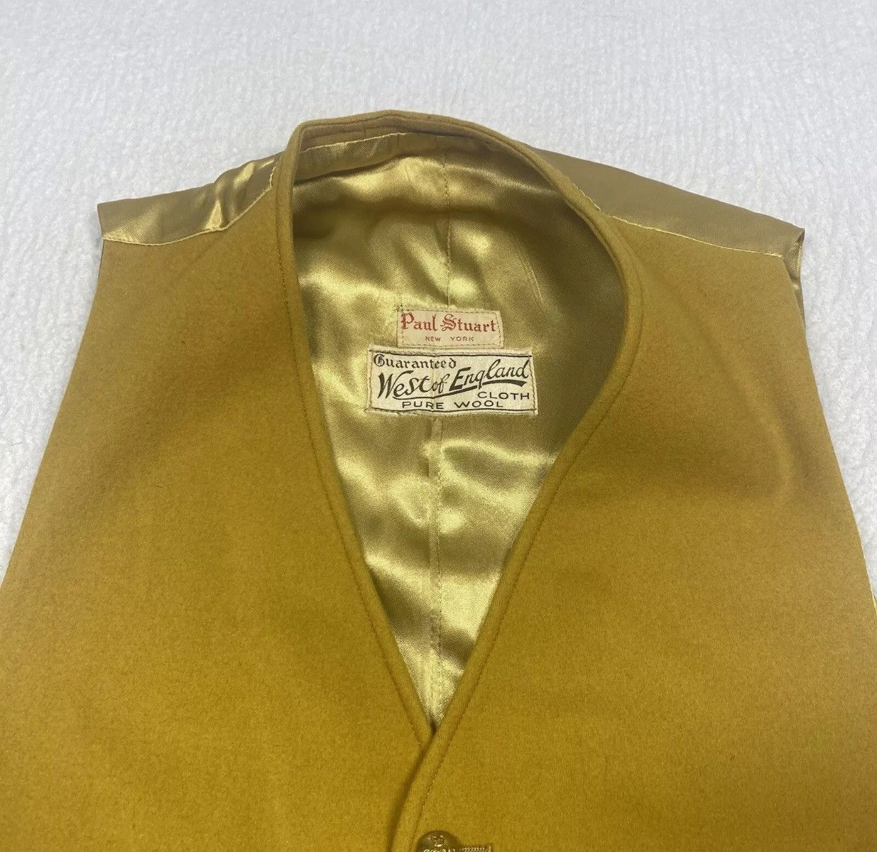 Paul Stuart Vintage Paul Stuart Vest Wool Gold Mens Small Size 34S - 2 Thumbnail