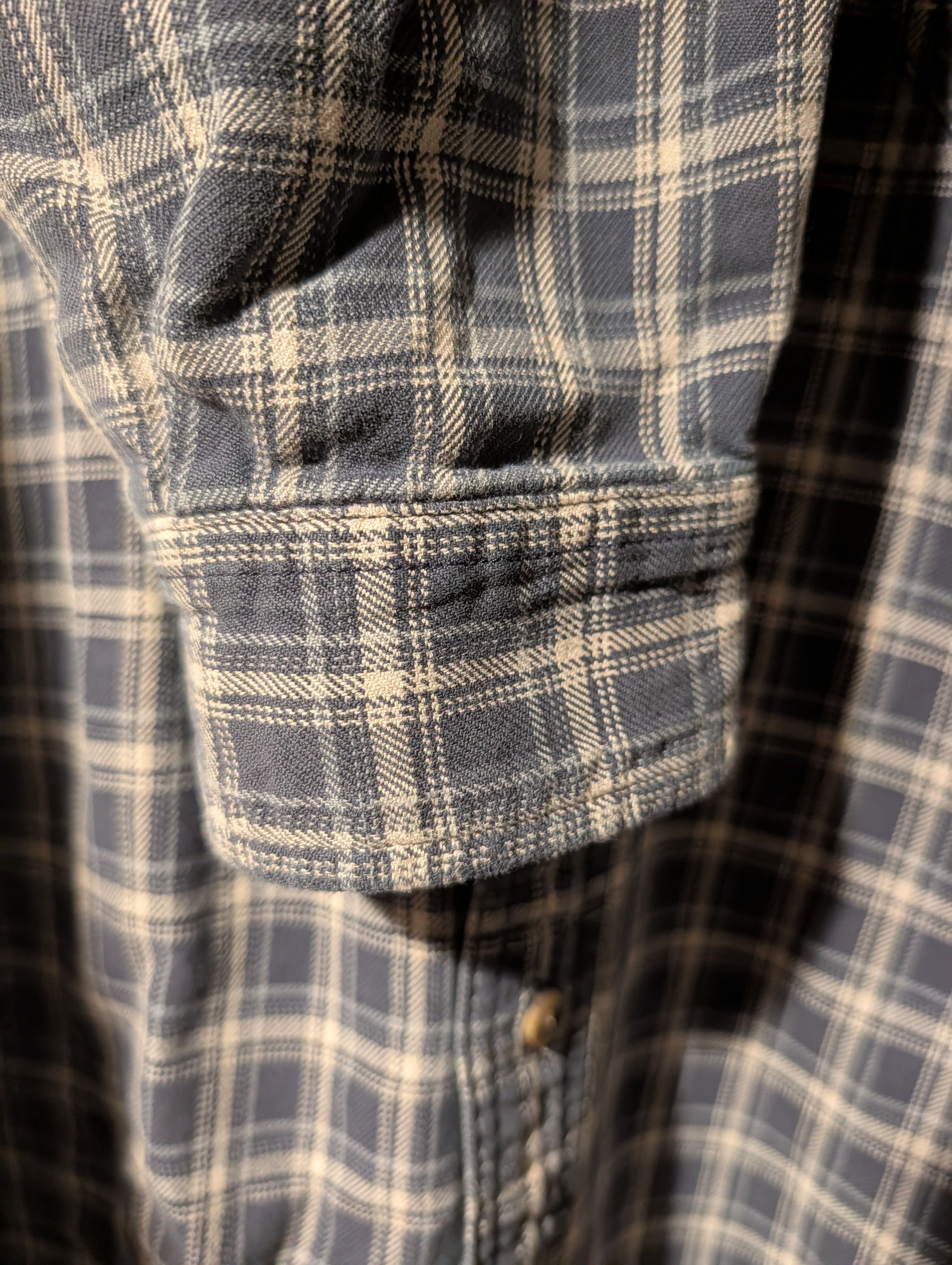 Carhartt Carhartt Plaid Flannel Button Down Shirt Medium Men's Size US M / EU 48-50 / 2 - 5 Thumbnail