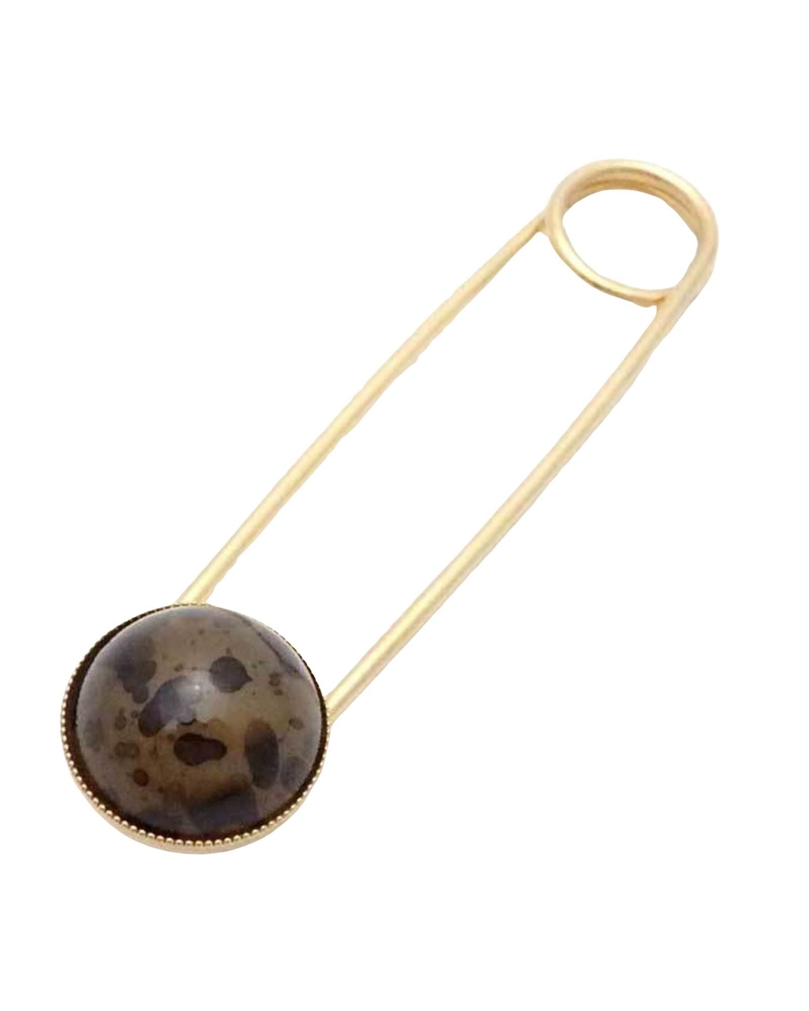 image of Fendi Gold Metal Elegant Brooch Accessory, Women's