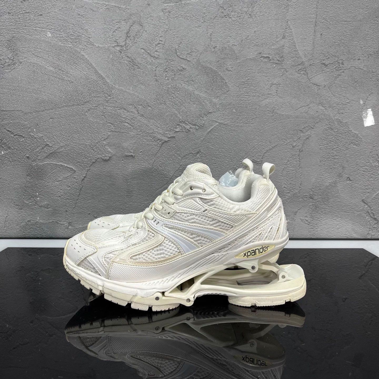 Balenciaga Balenciaga X-Pander trainers Like New size 38 Size US 7 / IT 37 - 3 Thumbnail