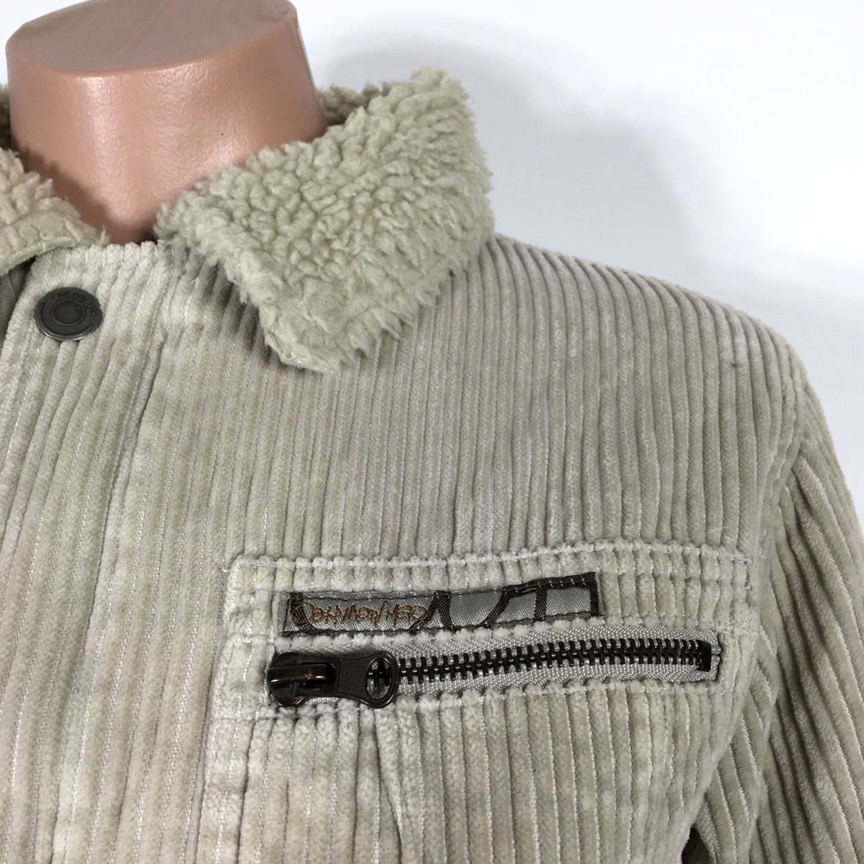 Quiksilver VINTAGE Quiksilver Jacket 10 Cotton Corduroy Sherpa Lining Beige Women Short Sleeve Button Down Collared Fall Winter Spring Regular Mens Womens Size L / US 10 / IT 46 - 4 Thumbnail