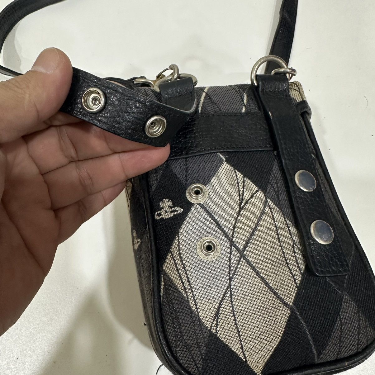 Vivienne Westwood ‼️YES‼️ VIVIENNE WESTWOOD LONDON SMALL SHOULDER & BELT BAG Size ONE SIZE - 12 Thumbnail