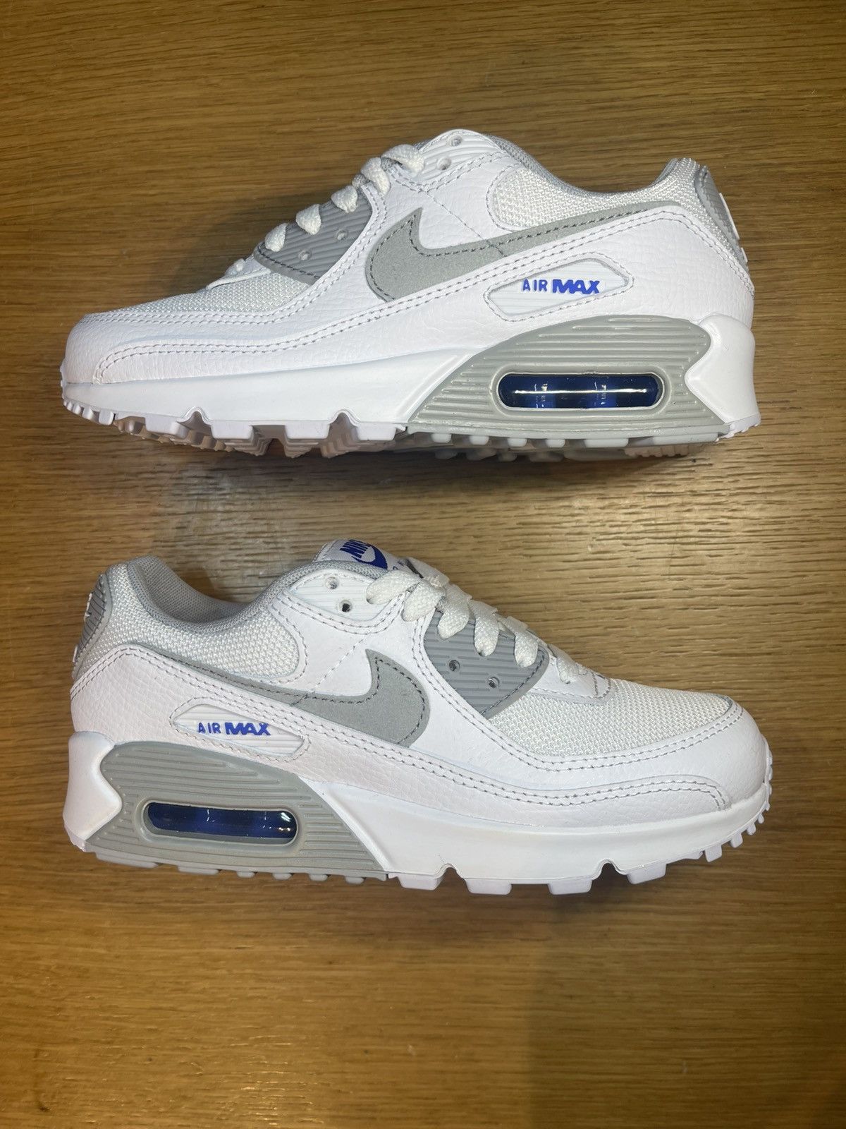 Nike Air Max 90 bianca con dettagli blu Size US 5.5 / IT 35.5 - 2 Thumbnail