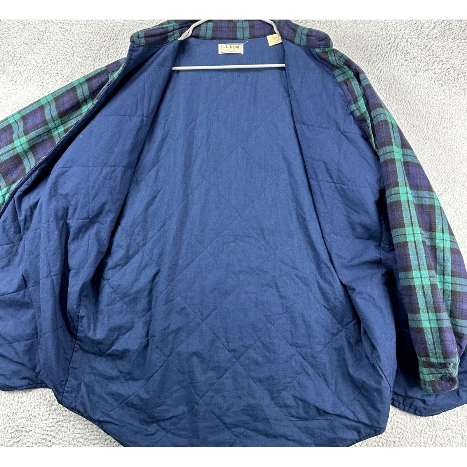 Vintage VINTAGE L.L. Bean Shirt Mens XLT Tall Shacket Thinsulate Plaid Blue Green USA Made Size US XL / EU 56 / 4 - 4 Thumbnail