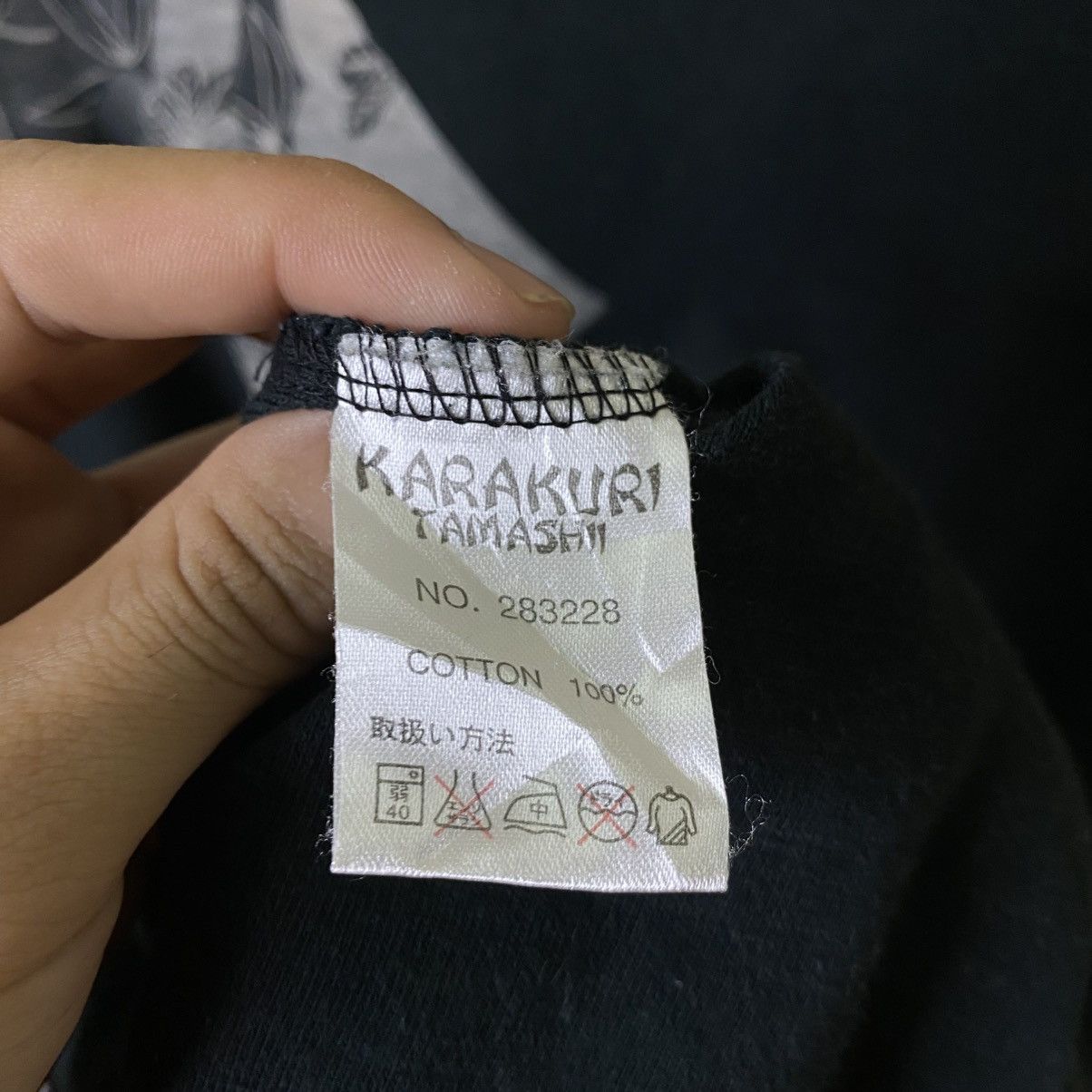 Japanese Brand Karakuri Tamashii Embroidery Detailing Ed Hardy Style LS Size US L / EU 52-54 / 3 - 5 Thumbnail