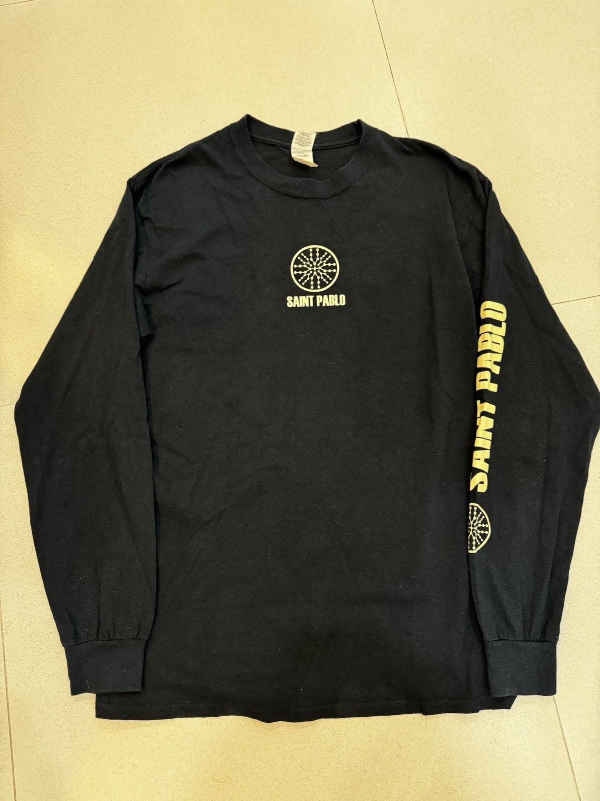 Kanye West Saint Pablo Tour LS Size US M / EU 48-50 / 2 - 1 Thumbnail