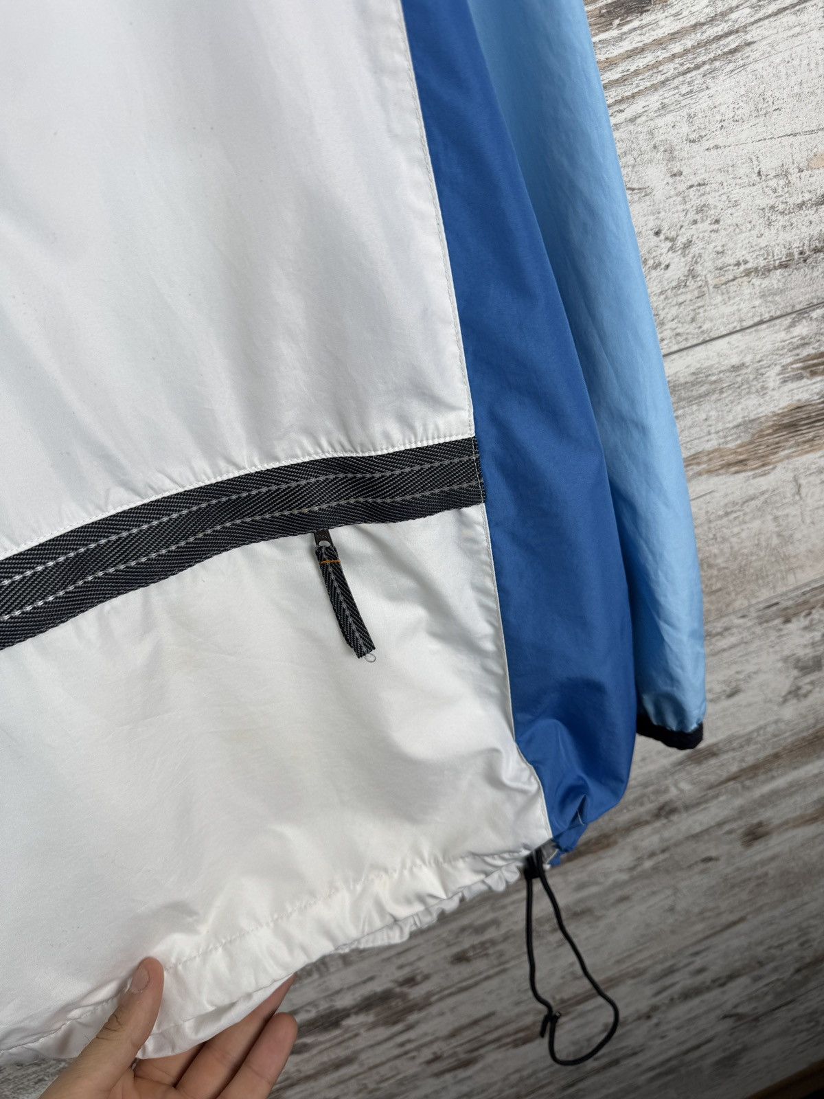 Nike × Vintage Mens Vintage Nike nylon track jacket swoosh Olympic y2k rare Size US S / EU 44-46 / 1 - 7 Thumbnail