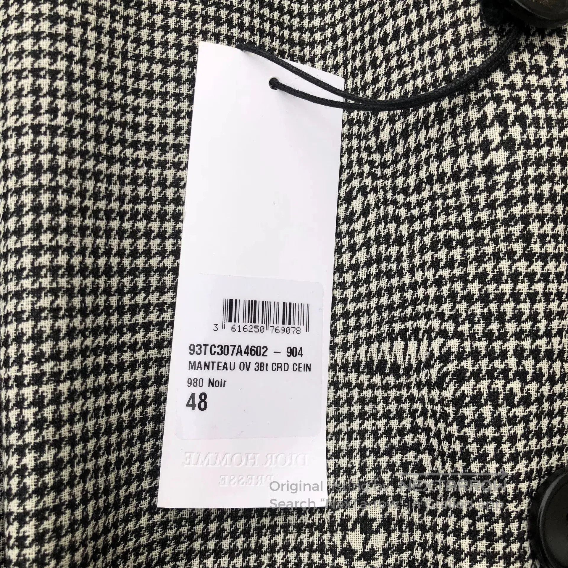 Dior Dior Houndstooth Lock Buckle Coat. Size US M / EU 48-50 / 2 - 4 Thumbnail