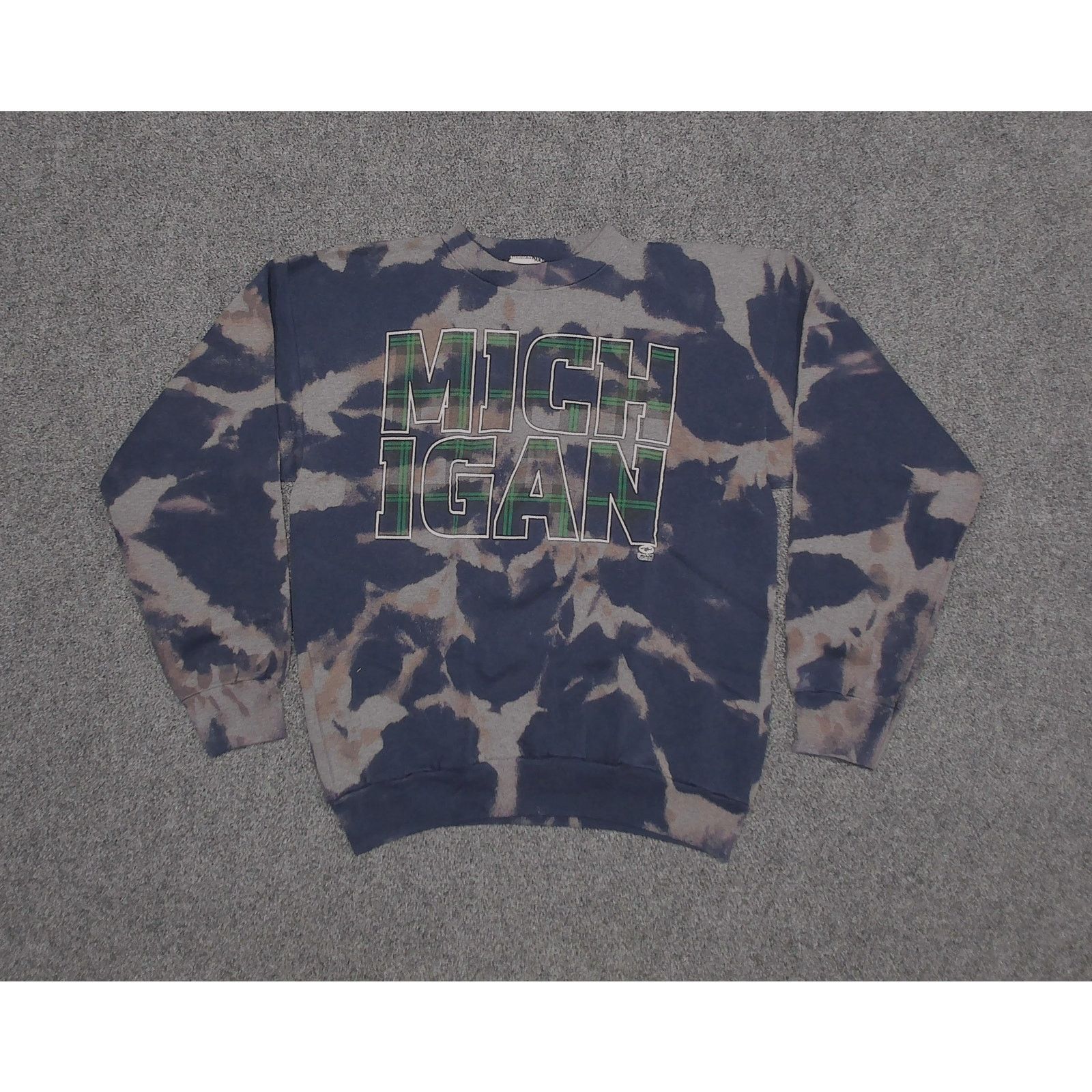 Tultex VTG Streetwear 1993 Custom Bleach Dye Michigan Crewneck Size US L / EU 52-54 / 3 - 3 Thumbnail