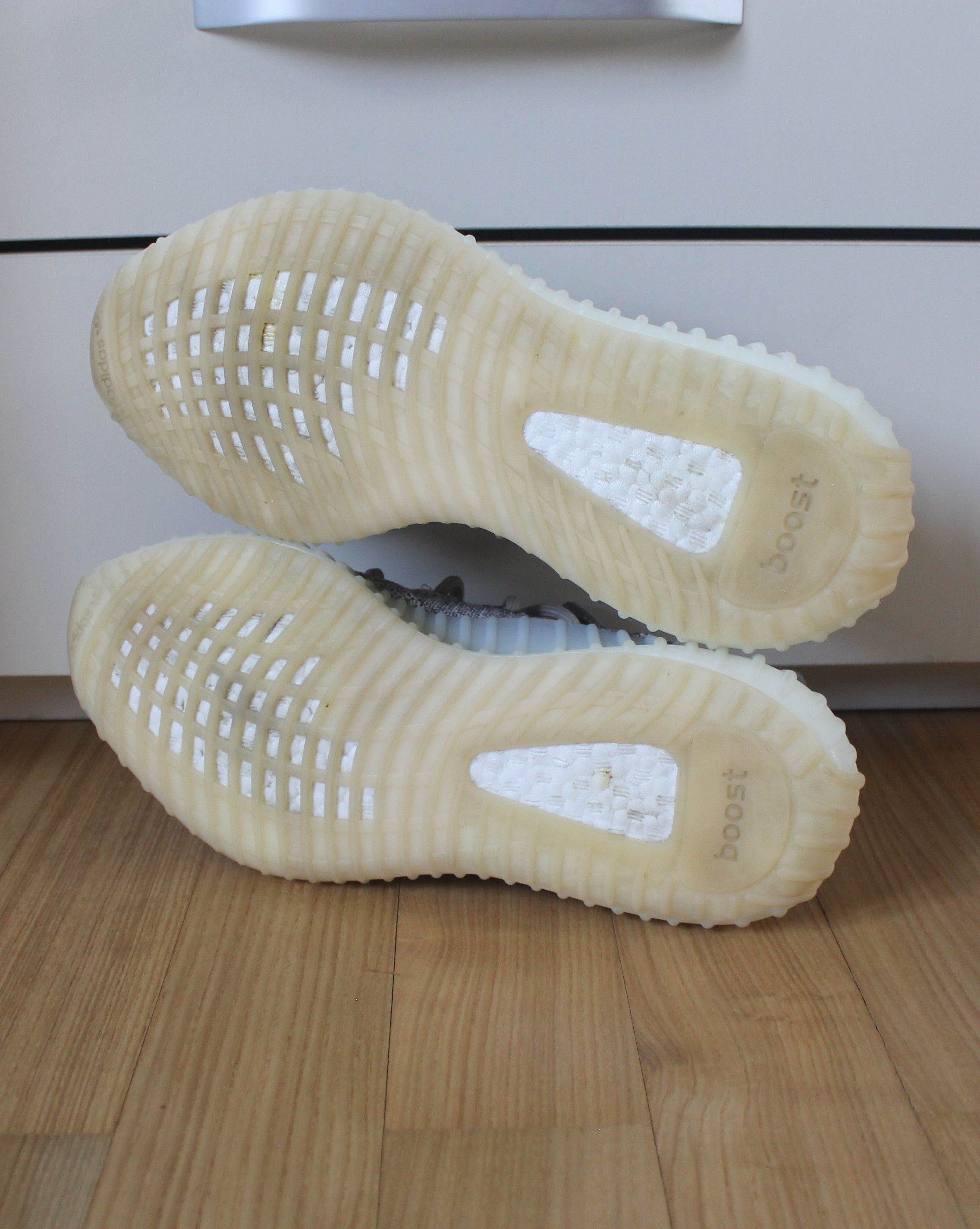 Adidas Yeezy Boost 350 V2 Zyon FZ1267 Size US 9 / EU 42 - 9 Thumbnail