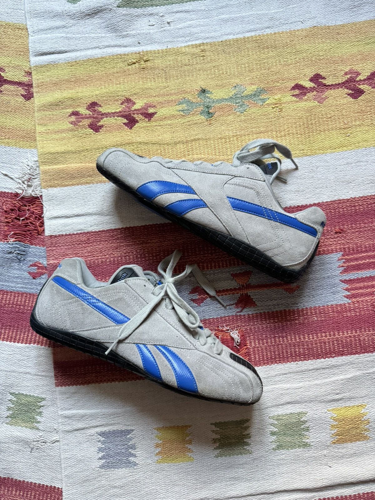 Vintage 00’s Reebok y2k Japanese Low Leather Sneakers