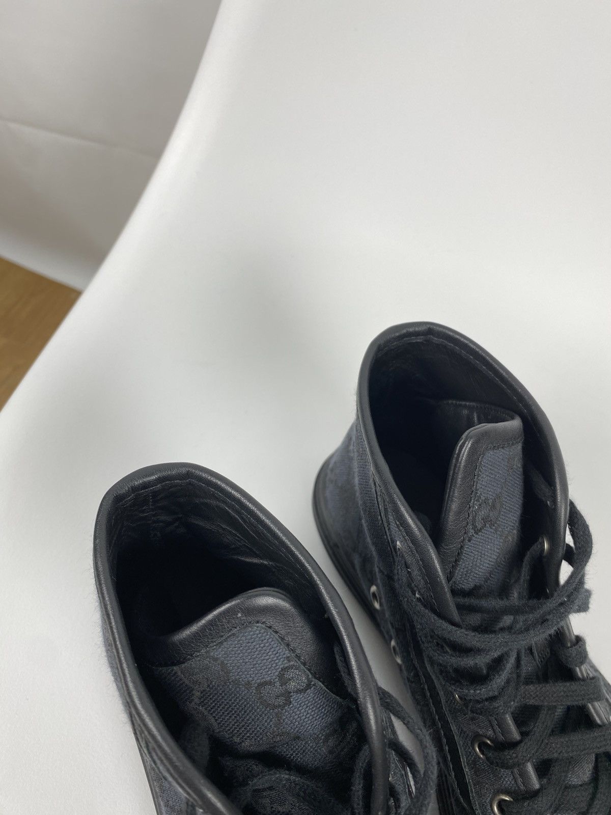 Gucci Gucci GG Signature Sneakers Hi-Top Monogrammed size 35.5 Size US 5.5 / IT 35.5 - 9 Thumbnail