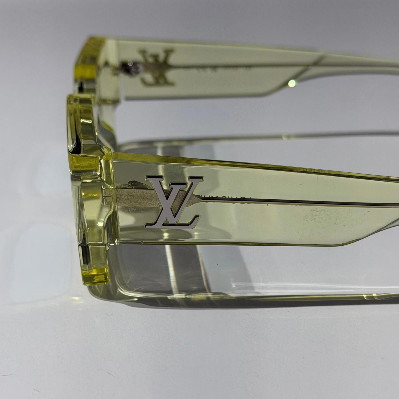 Louis Vuitton Louis Vuitton Rectangular Sunglasses Size ONE SIZE - 6 Thumbnail