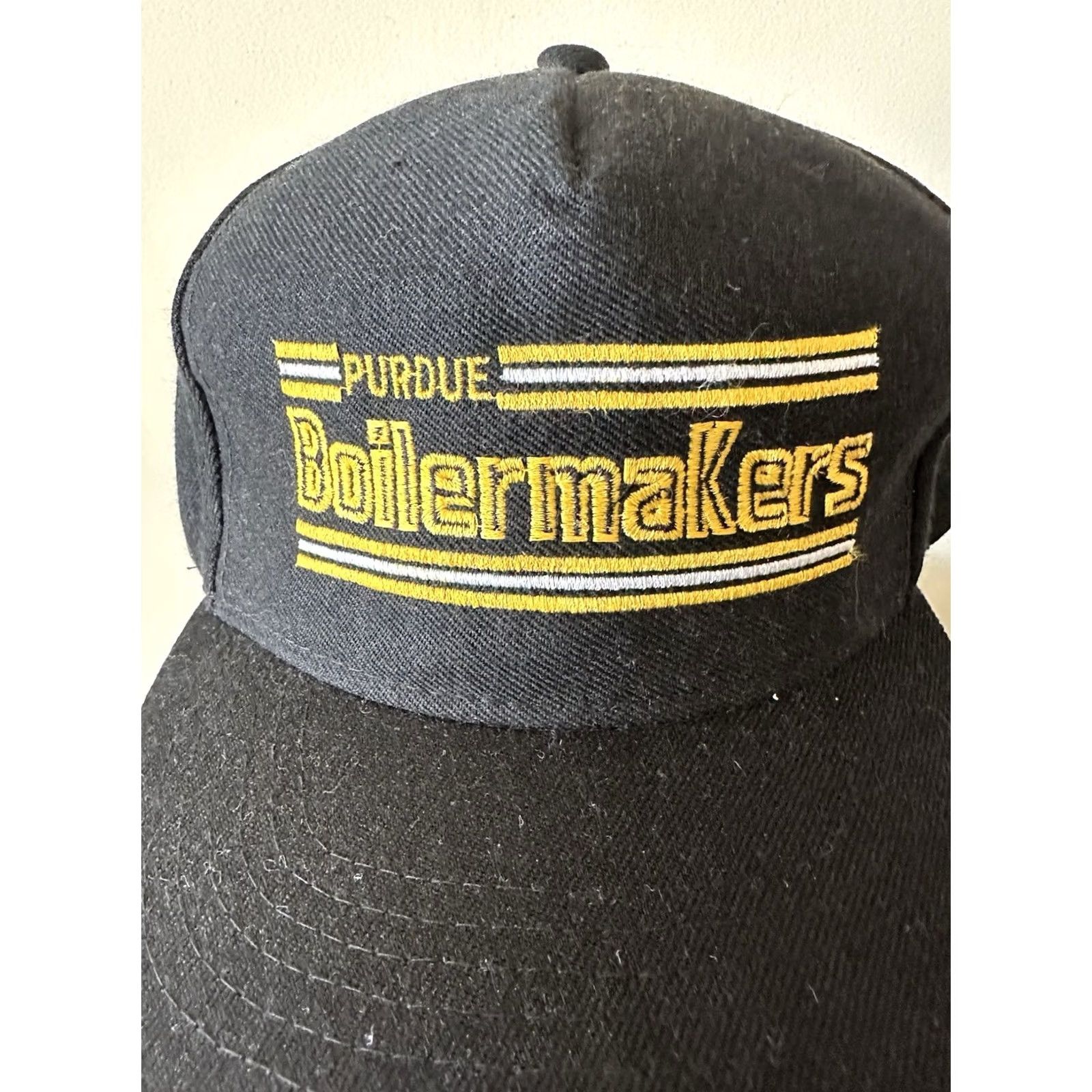 NCAA VINTAGE 80s Purdue Boilermakers Black Wool NCAA Snapback Hat Cap NWOT RARE AJD Adjustable Cap Mens Women? Size ONE SIZE - 3 Thumbnail