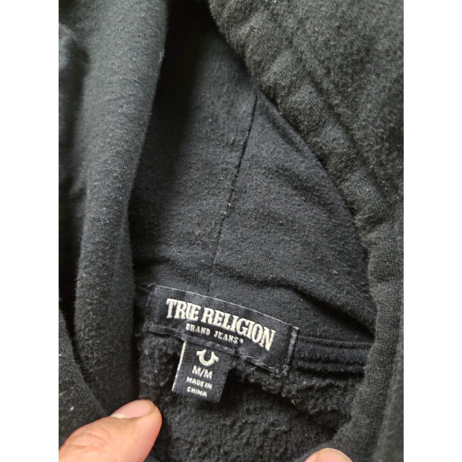 True Religion True Religion Hoodie Mens M Black Horseshoe Chenille Stitched Zip Pockets Logo Regular Knit Pullover Hoodie Mens Size US M / EU 48-50 / 2 - 4 Thumbnail