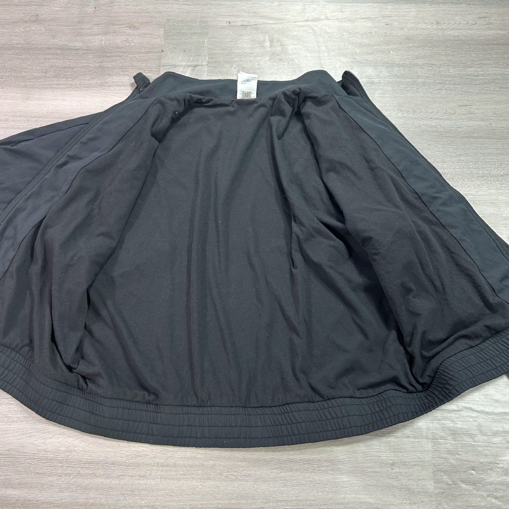 Adidas Adidas Track Jacket Womens L Black Full Zip Lined Oversized GJ0491 Size L / US 10 / IT 46 - 3 Thumbnail