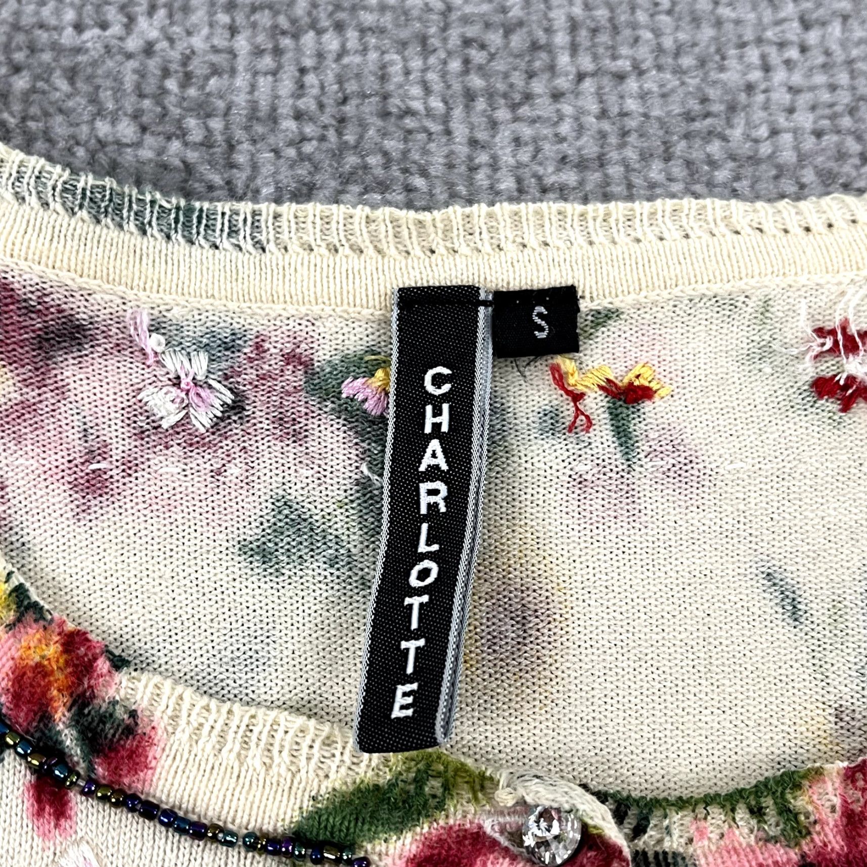 Anthropologie Anthropologie CHARLOTEE TARANTOLA Cardigan Sweater Womens Petite Small Floral Beaded Button Up Multicolor Classic 3/4 Sleeve Size S / US 4 / IT 40 - 3 Thumbnail