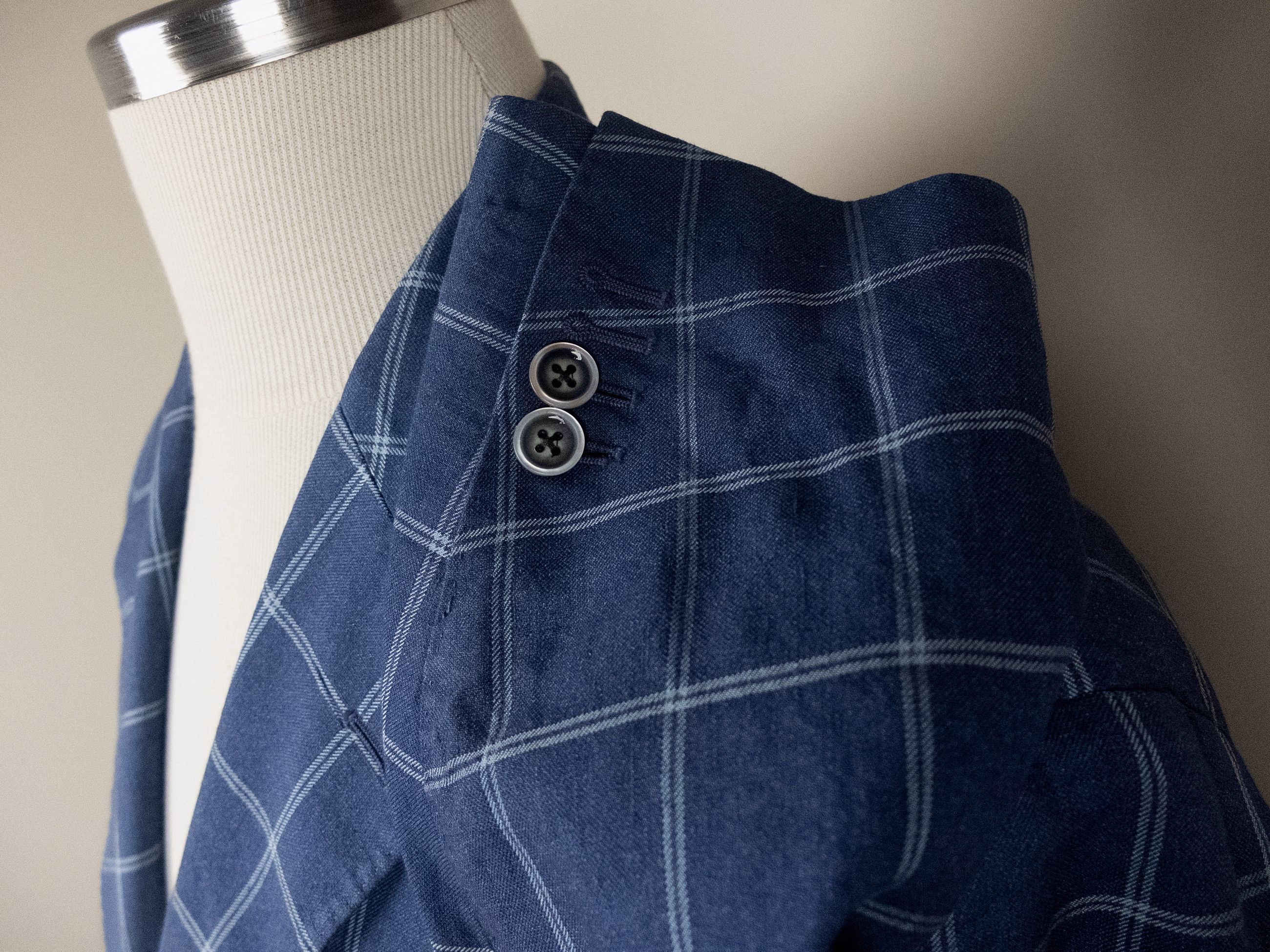 Corneliani CORNELIANI ID blue windowpane linen wool silk sportcoat 40 Size 40R - 2 Thumbnail