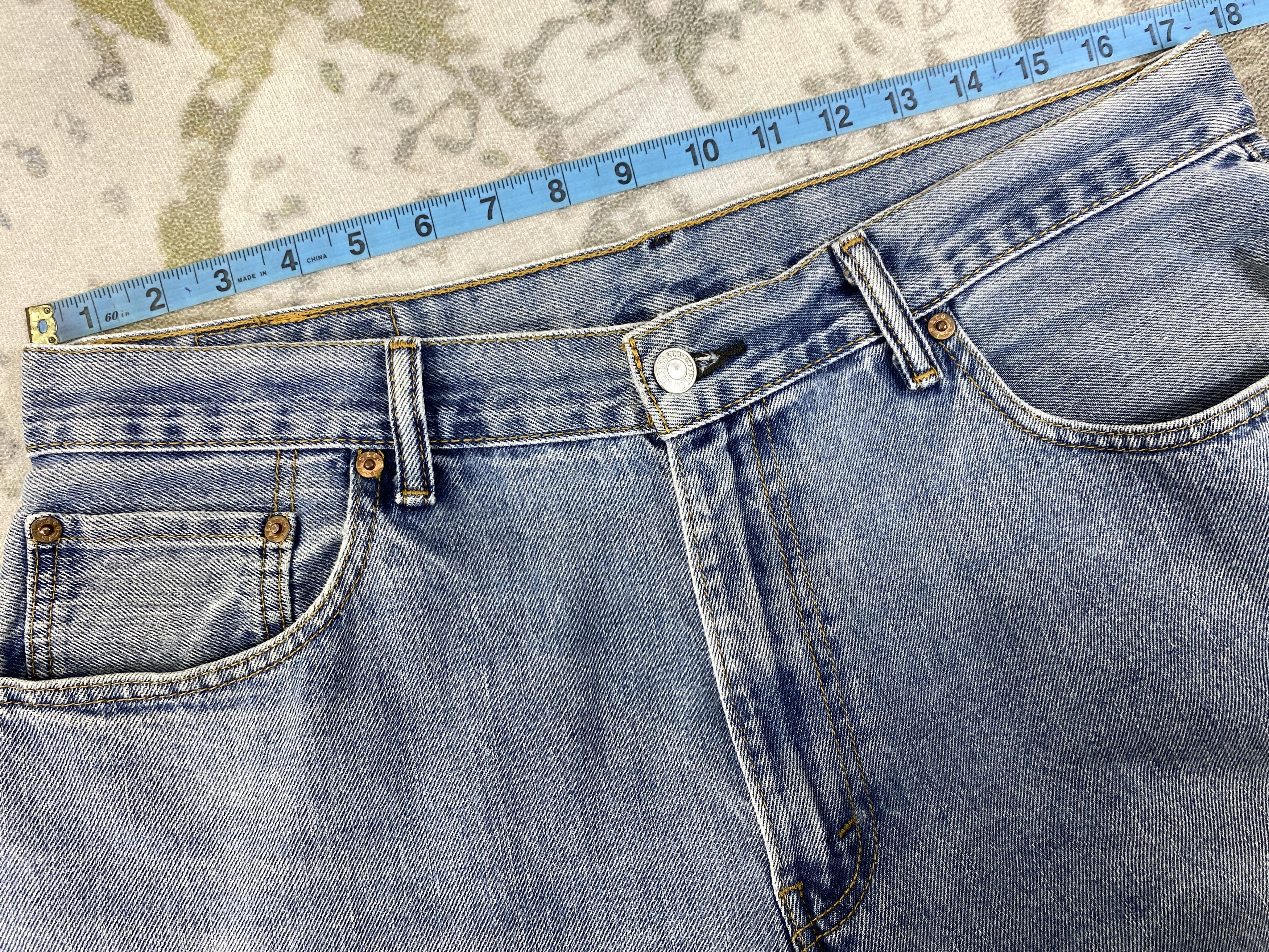 Levi's Vintage Levi's Pale Blue 35 x 35.5 Denim -JN304 Size US 35 - 5 Thumbnail