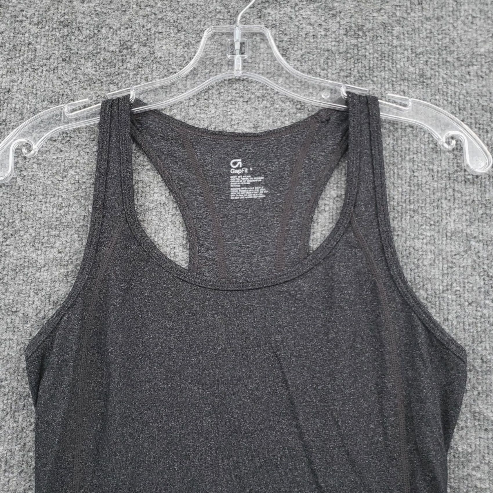 Vintage GapFit Tank Womens S Gray Racerback Scoop Neck Tagless Workout Sportswear Shirt Size ONE SIZE - 4 Thumbnail