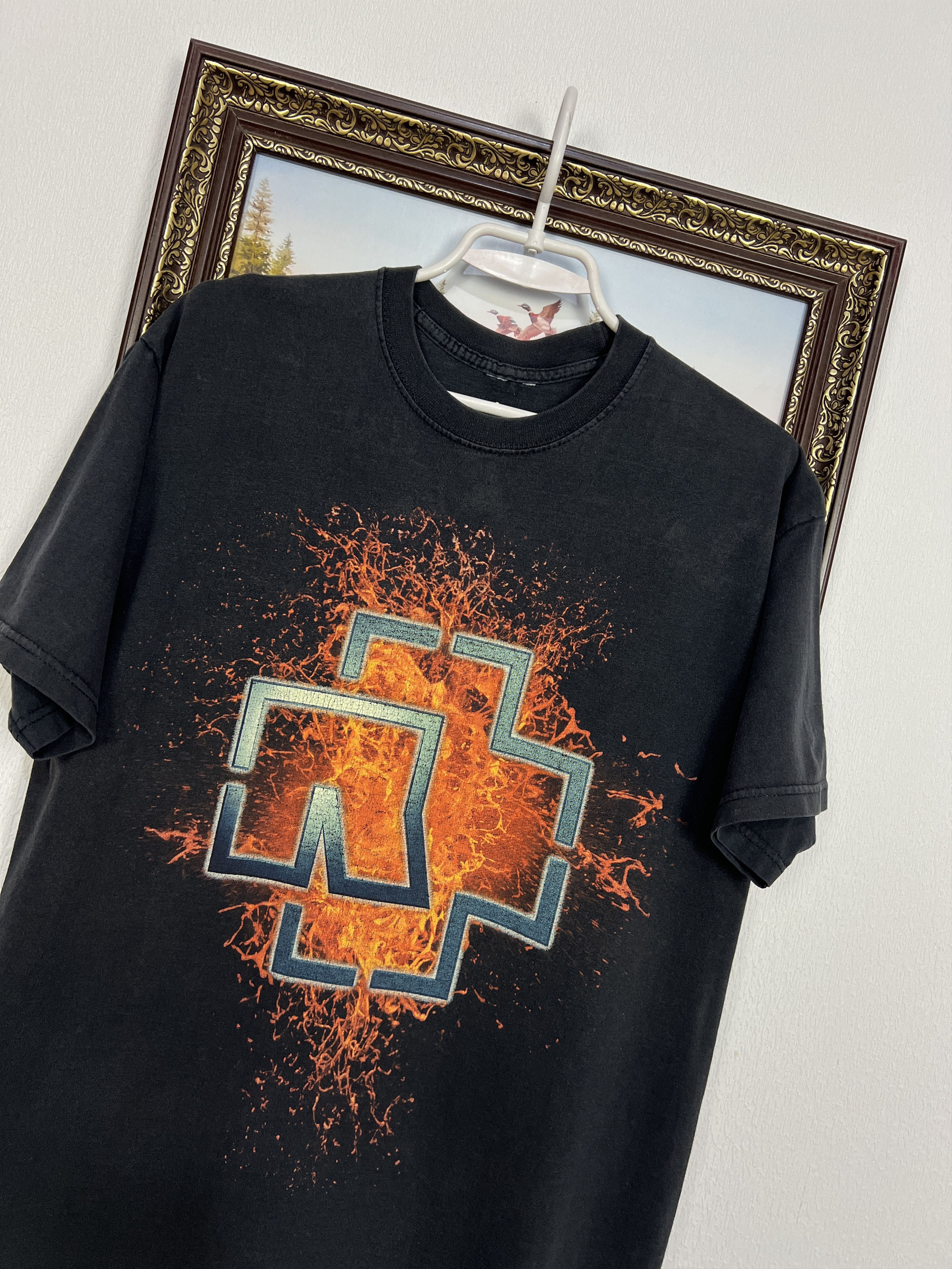 Vintage Vintage Rammstein Die Sonne Burn Over Print Band Tee Size US M / EU 48-50 / 2 - 3 Thumbnail