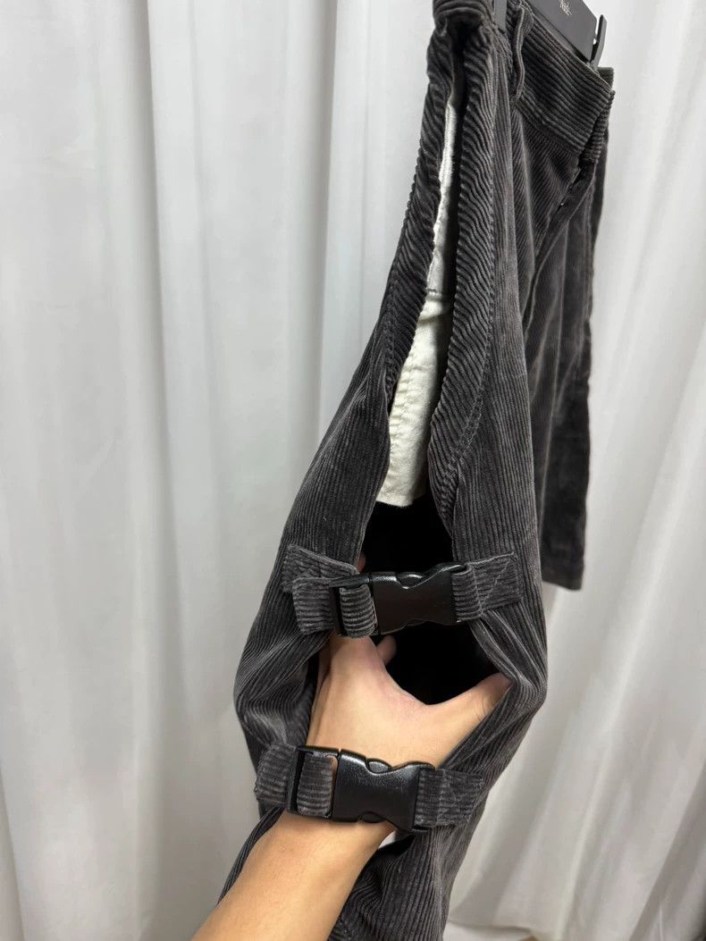 Comme des Garcons Comme des Garcons Corduroy Shorts-2505 Size US 34 / EU 50 - 4 Thumbnail