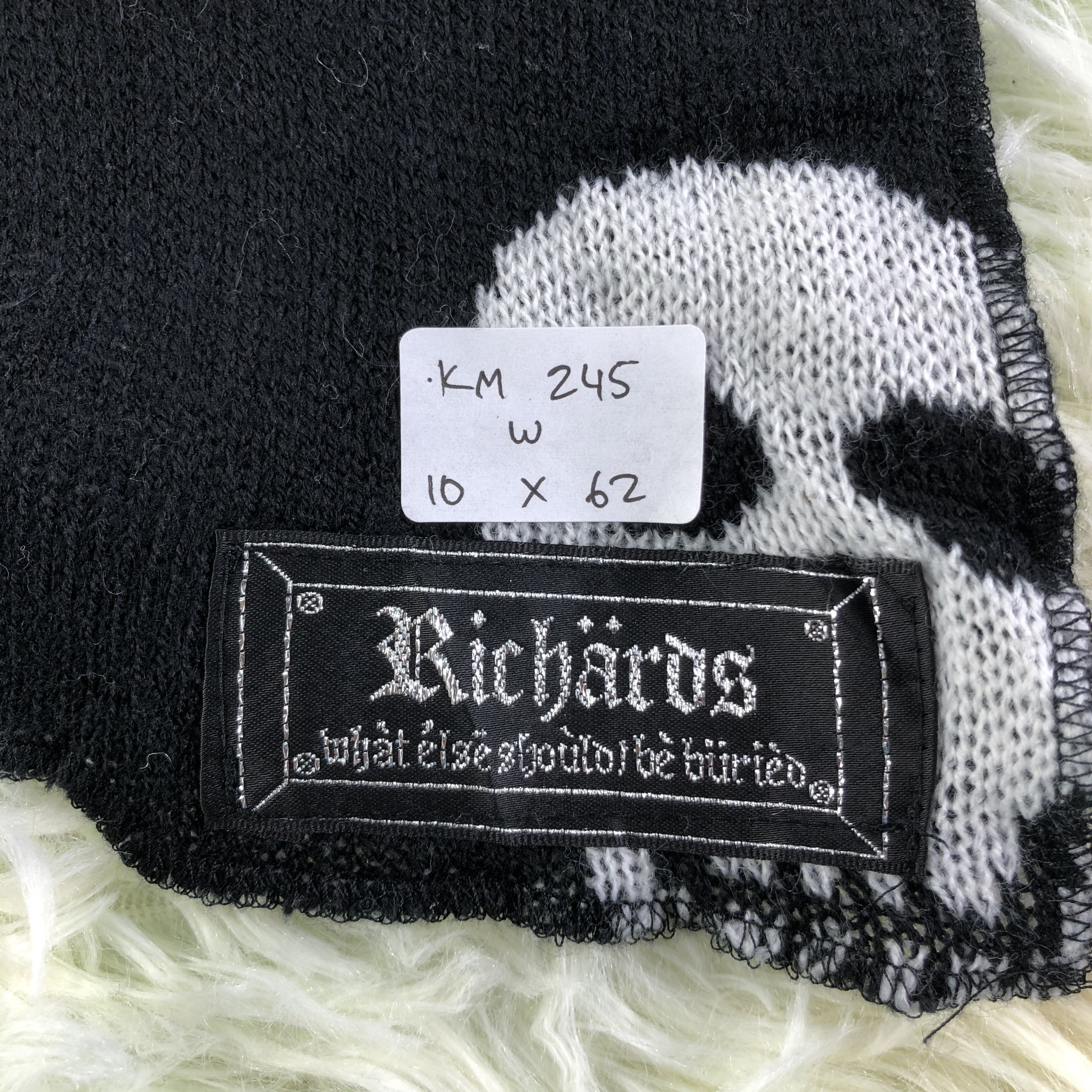 Japanese Brand Skull Scarf / Muffler / Neckwear - KM245 Size ONE SIZE - 5 Thumbnail