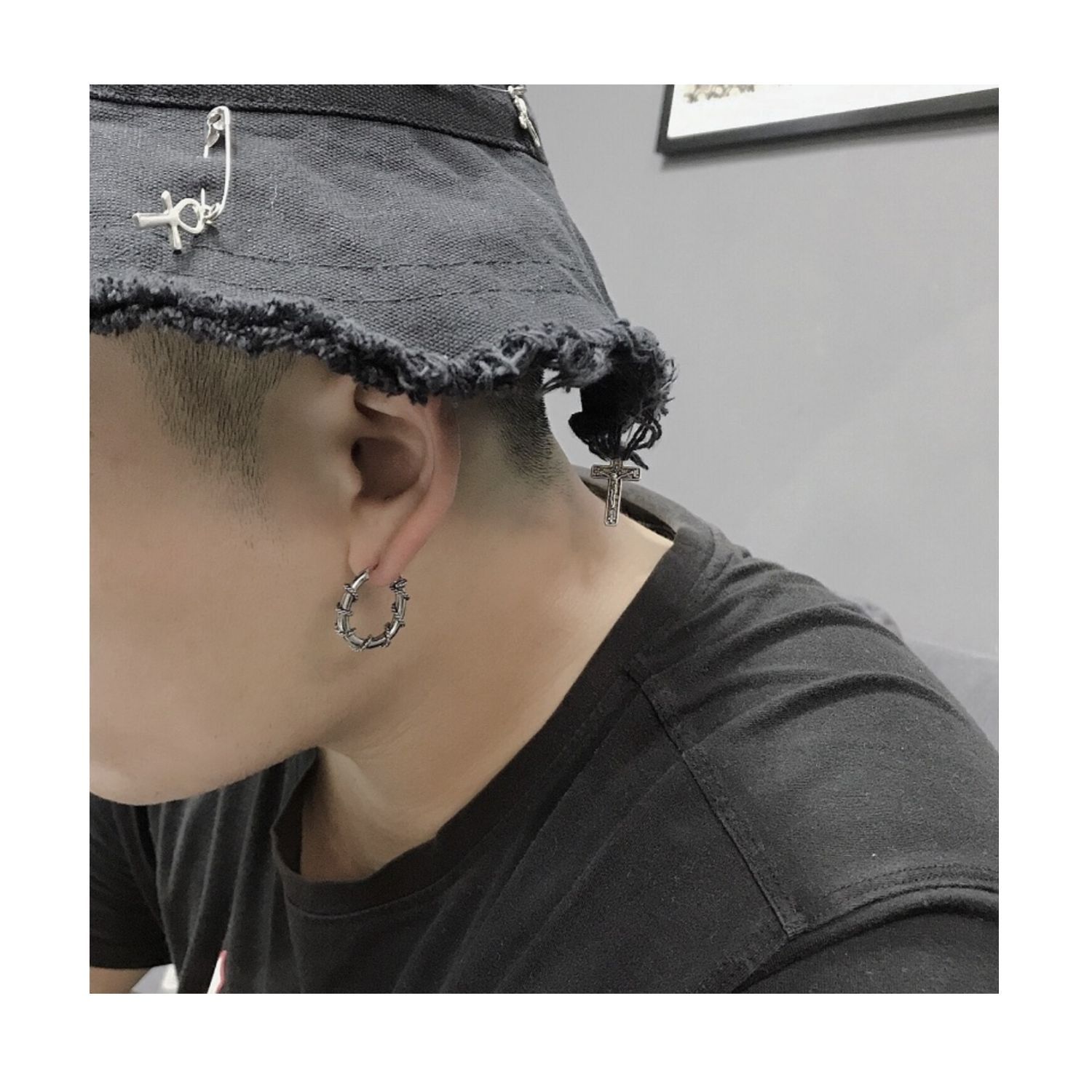 Jewelry × Sterling Silver Thistles and Thorns Punk Earrings One Pairs Chrome Jewelry Size ONE SIZE - 2 Thumbnail