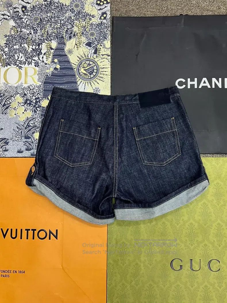 Dior Dior Floral sequin beaded denim shorts Size 25" / US 0 / IT 36 - 2 Thumbnail