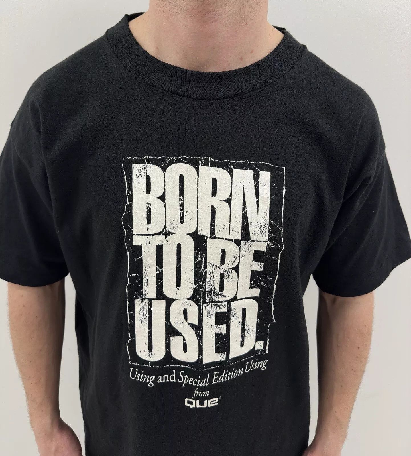 Fruit Of The Loom Vintage Screen Star 1990s Born to be used Que Shirt Single Size US XL / EU 56 / 4 - 2 Thumbnail