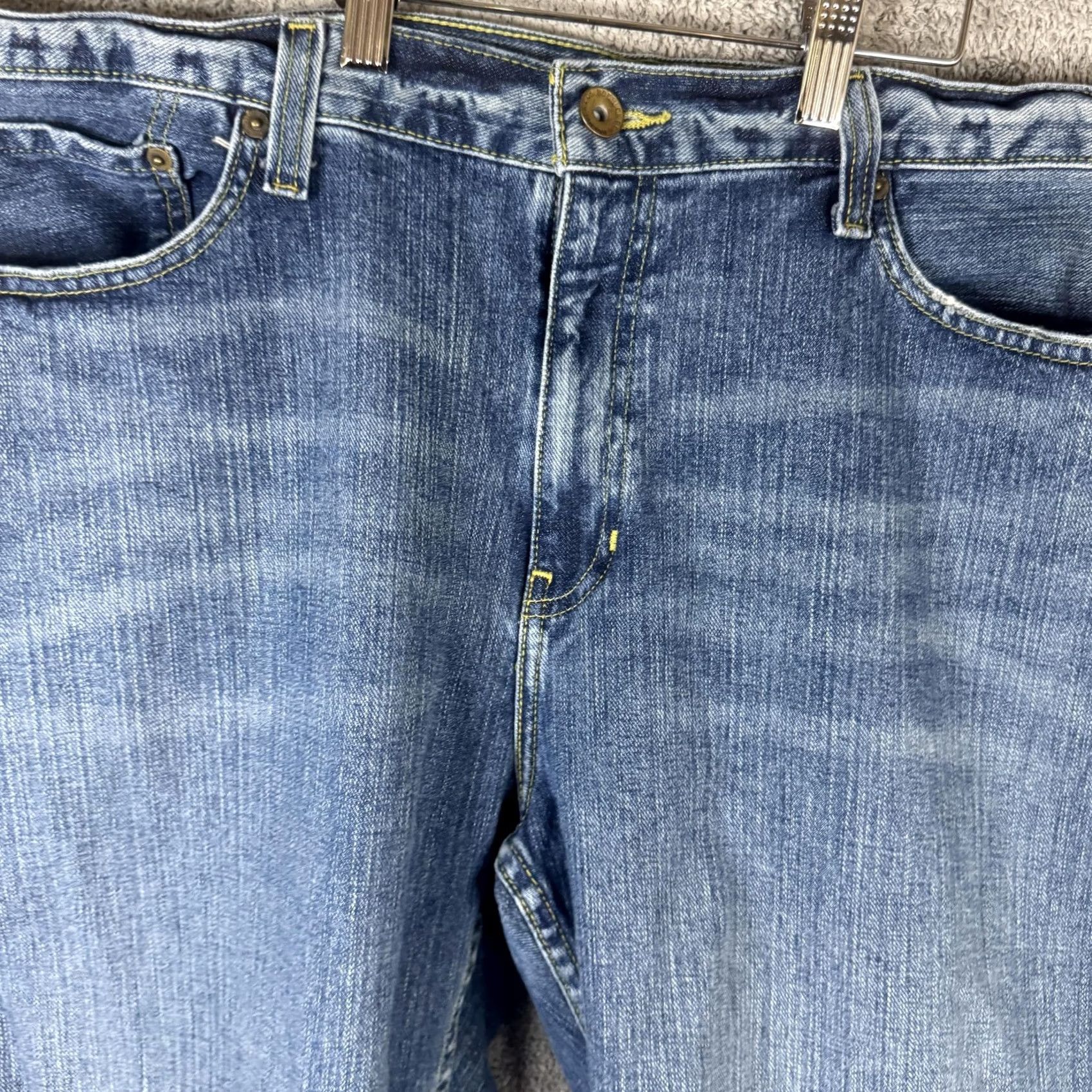 CO Roebuck & Co Jeans Mens 38x34 Blue Relaxed Straight Denim Medium Wash Jeans Size US 38 / EU 54 - 4 Thumbnail