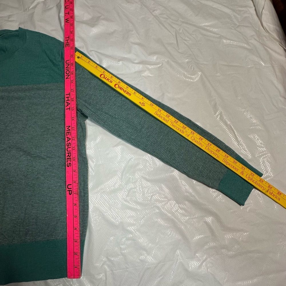 Banana Republic Banana Republic Pima Cotton blend teal striped crew neck swe Size US S / EU 44-46 / 1 - 7 Thumbnail