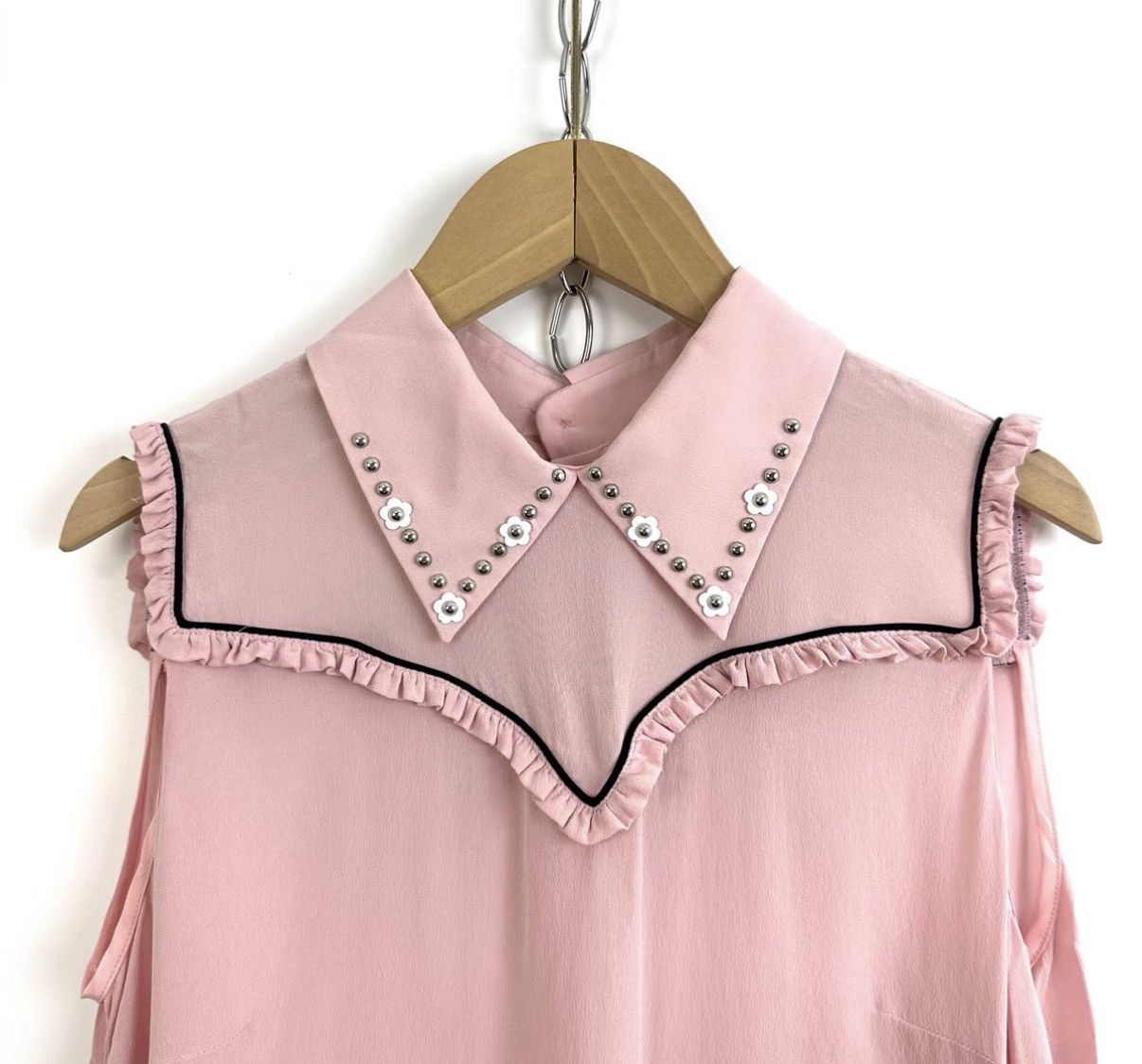 Miu Miu Miumiu Sleeveless Beaded Top K12 Size S / US 4 / IT 40 - 3 Thumbnail