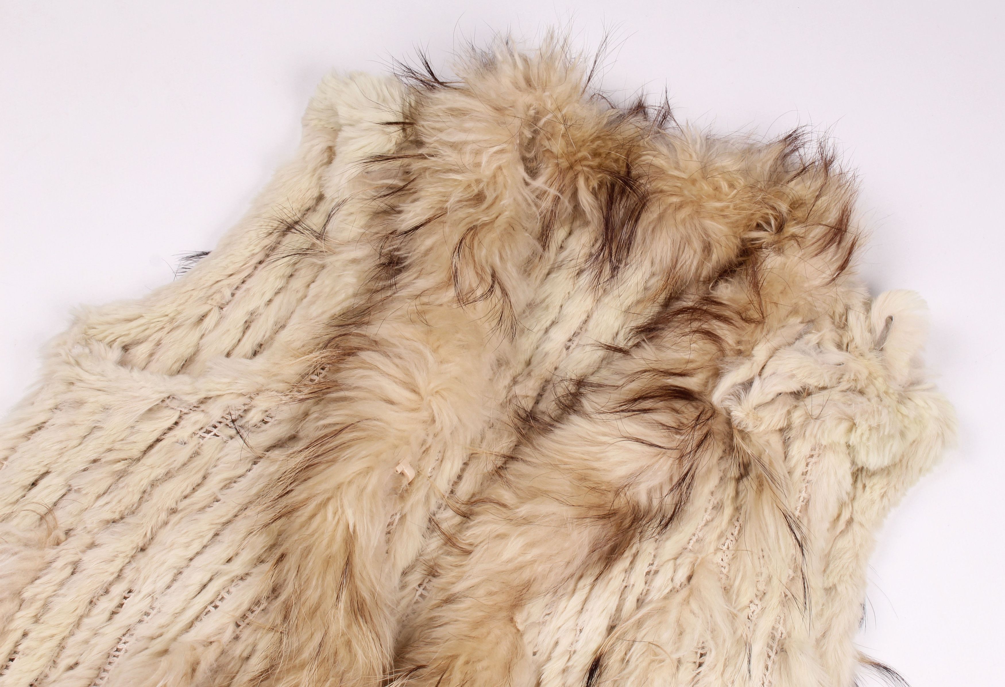 Designer × Vintage Vintage David Moore Y2K Mob Wife Rabbit Racoon Mix Fur Vest Size S / US 4 / IT 40 - 5 Thumbnail