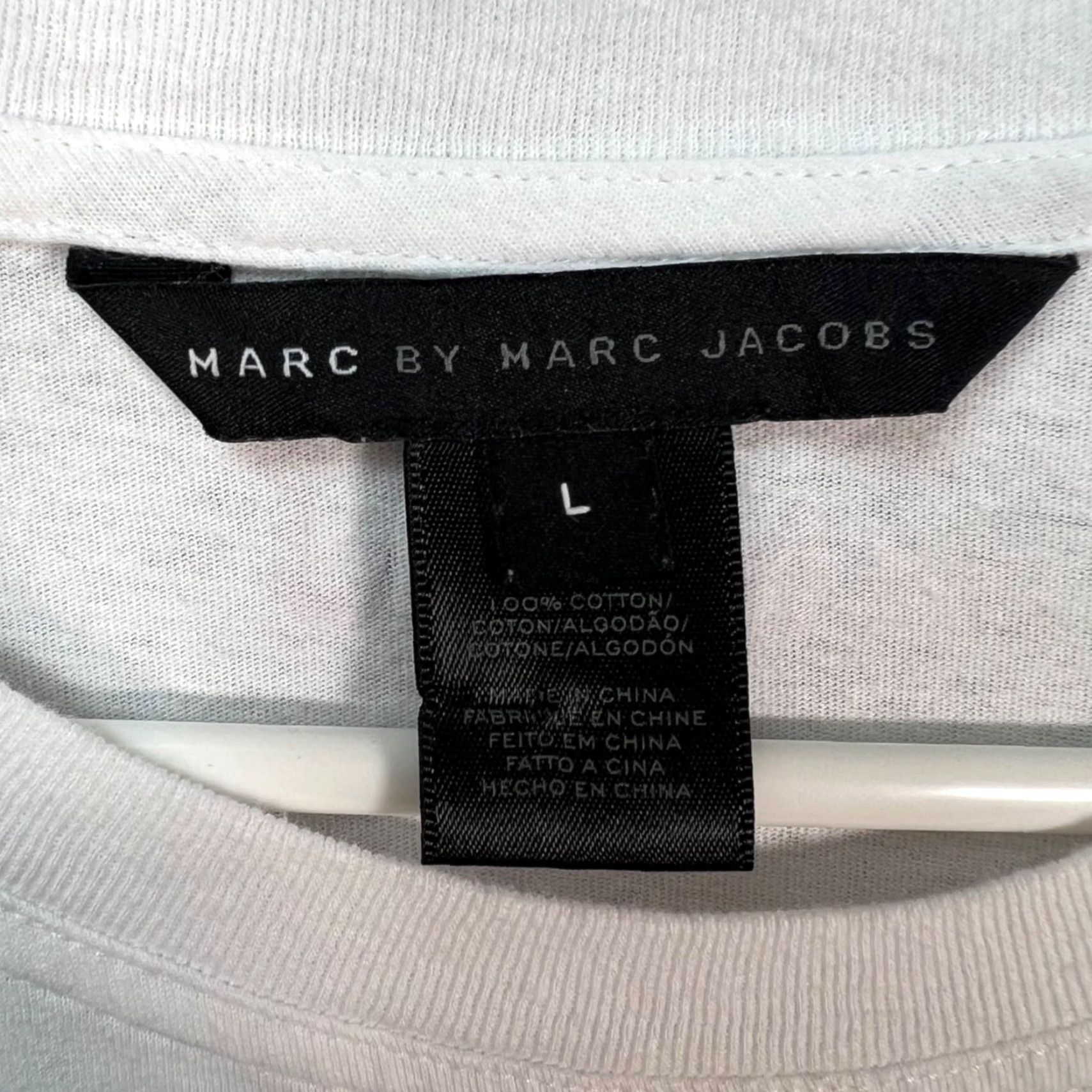 Marc by Marc Jacobs Marc by Marc Jacobs Long Sleeve White T-Shirt Sci-Fi Graphic Womens Size L Size L / US 10 / IT 46 - 3 Thumbnail
