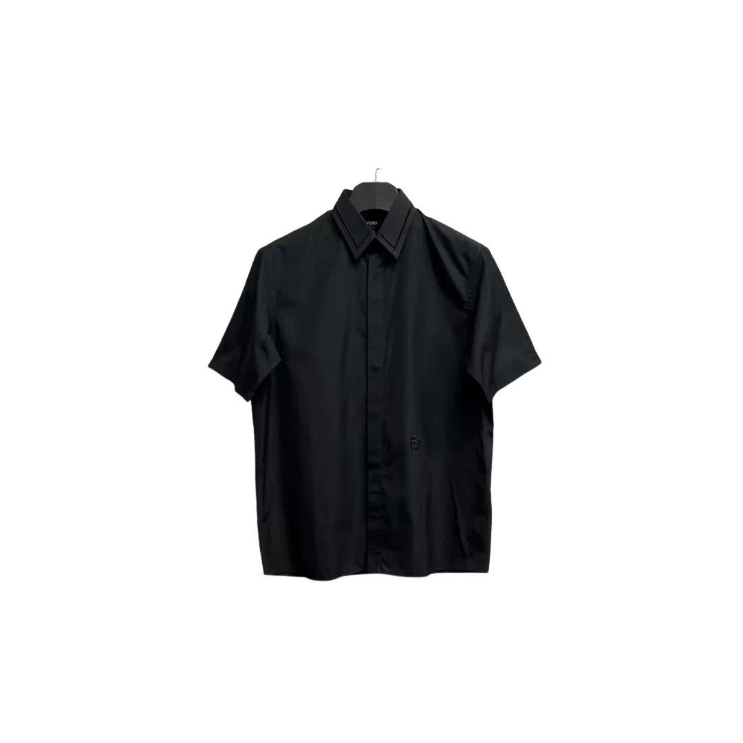 Fendi Fendi Perforated Logo Short Sleeve Shirt 38 Size US S / EU 44-46 / 1 - 1 Thumbnail