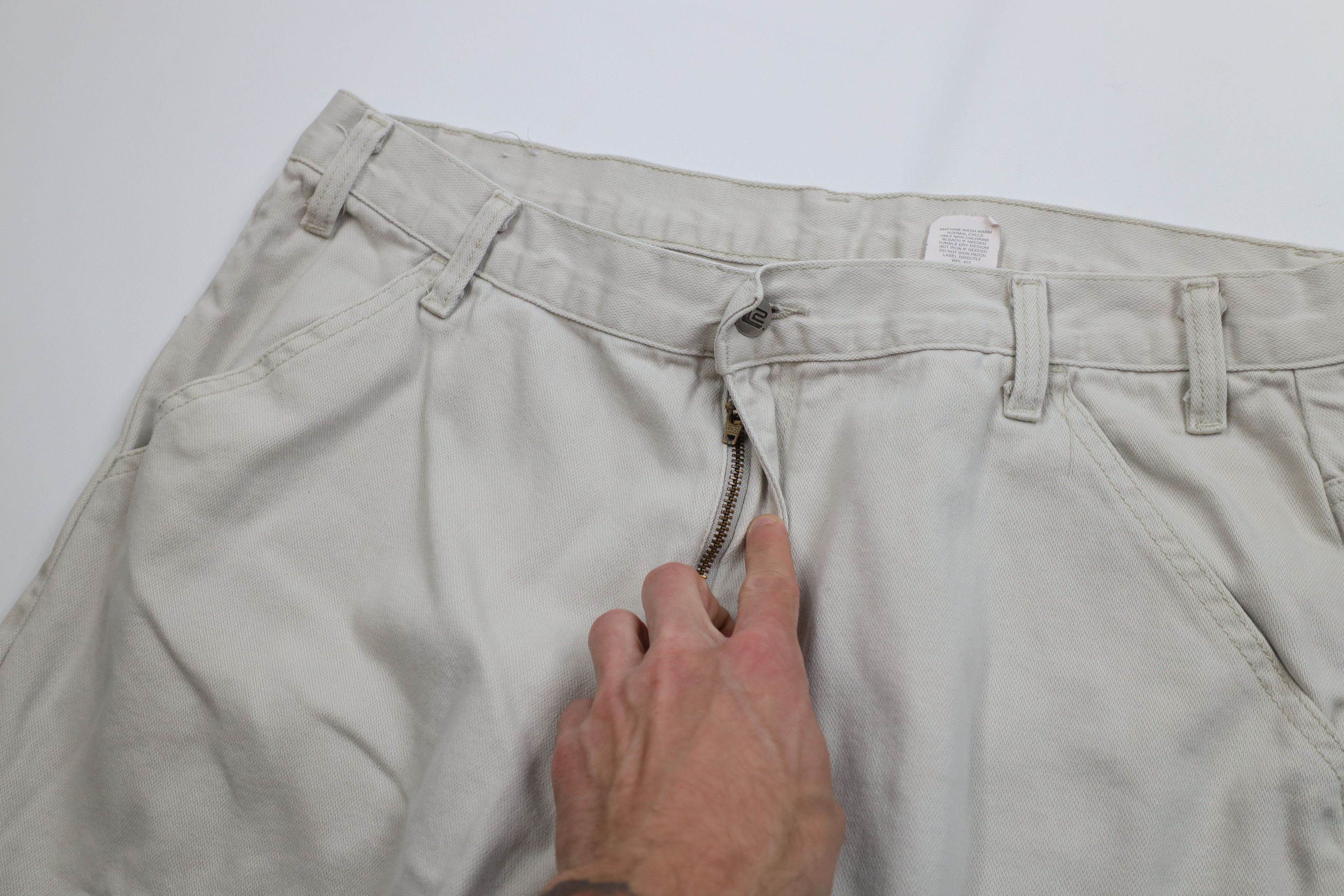 Levi's Vintage 90s Y2K Levis L2 Fit Big Pocket Wide Leg Jeans Beige Size US 38 / EU 54 - 8 Thumbnail